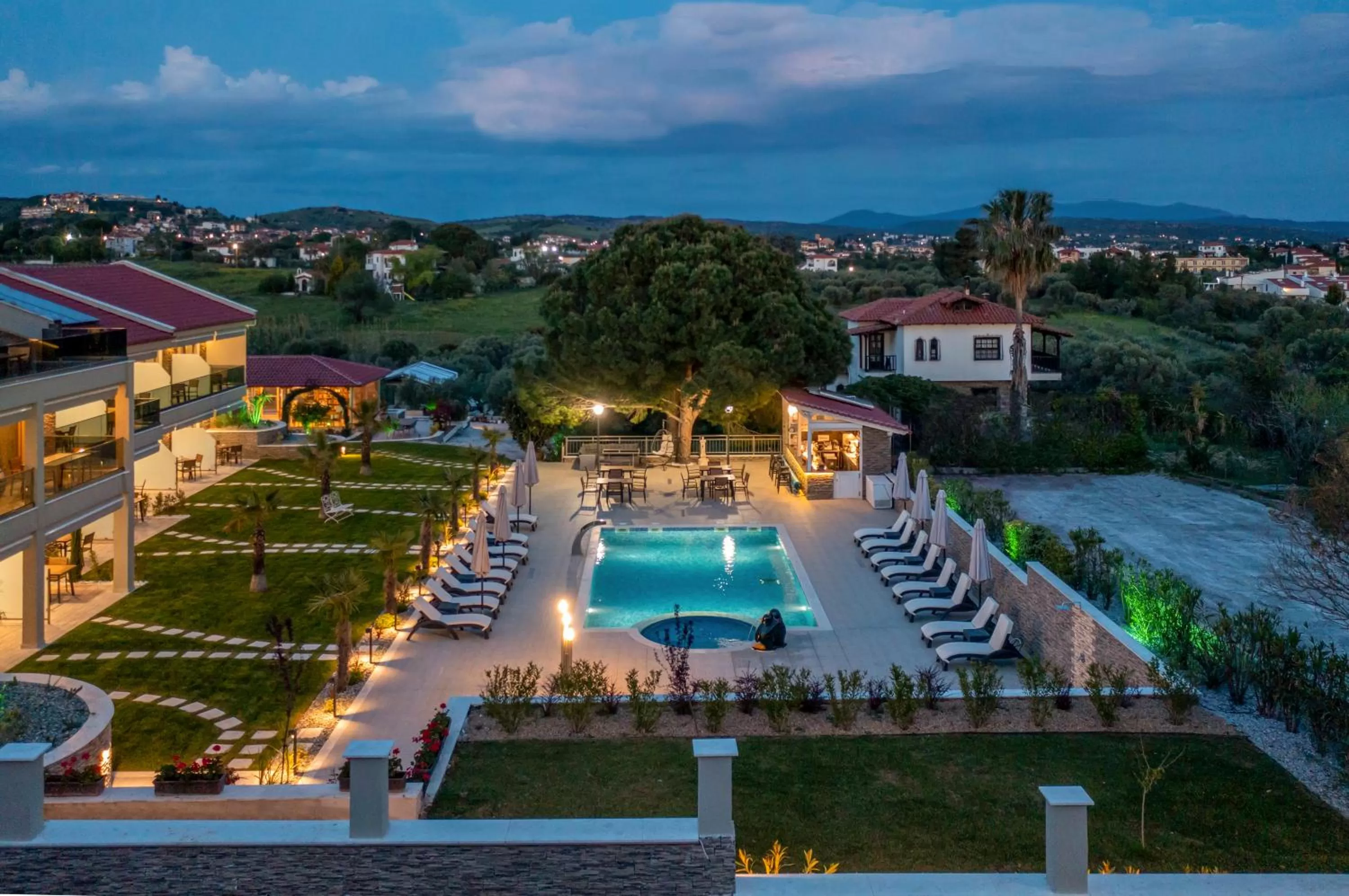 Property building in Villa Sara