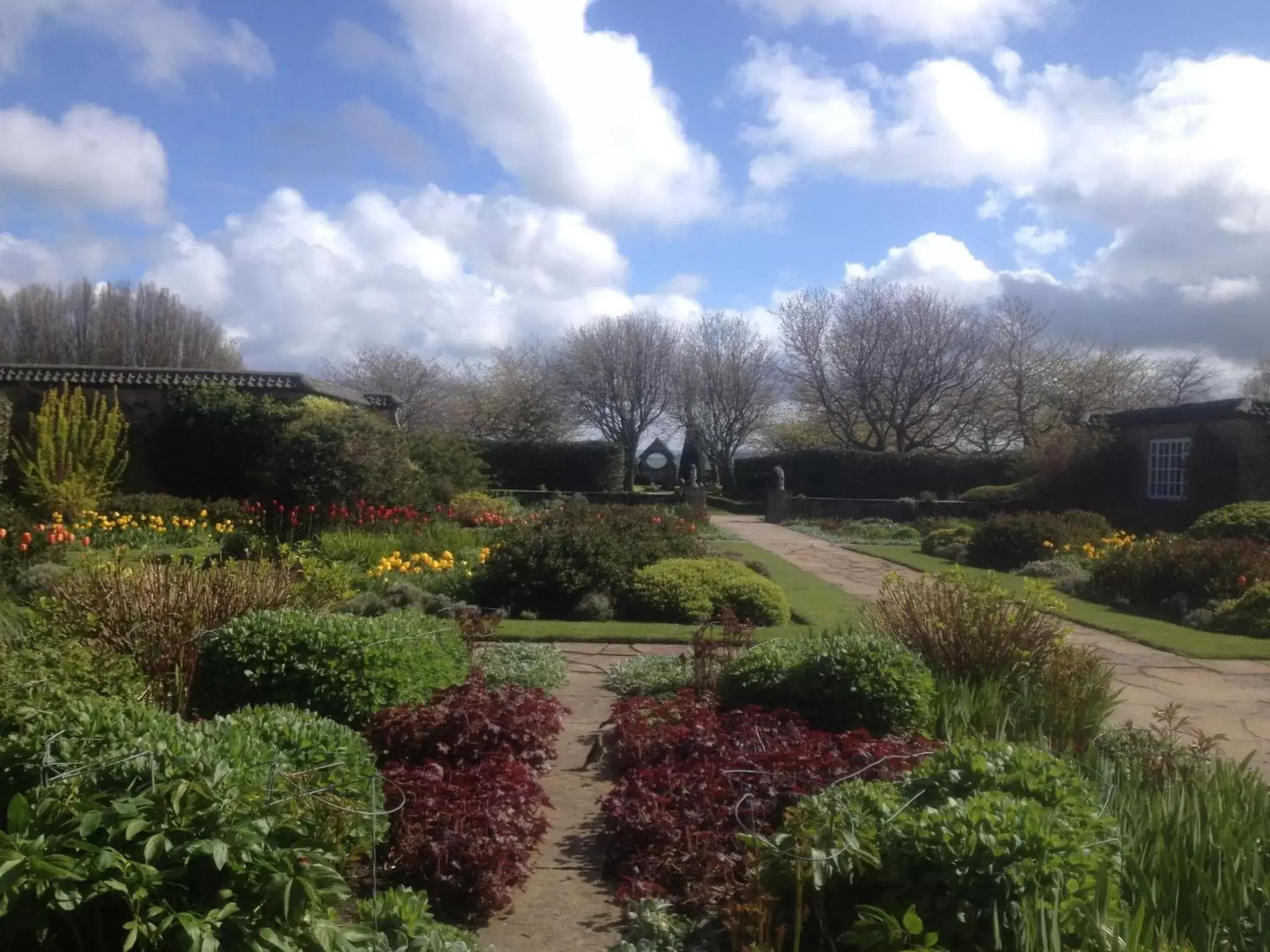 Garden in Greywalls Hotel & Chez Roux