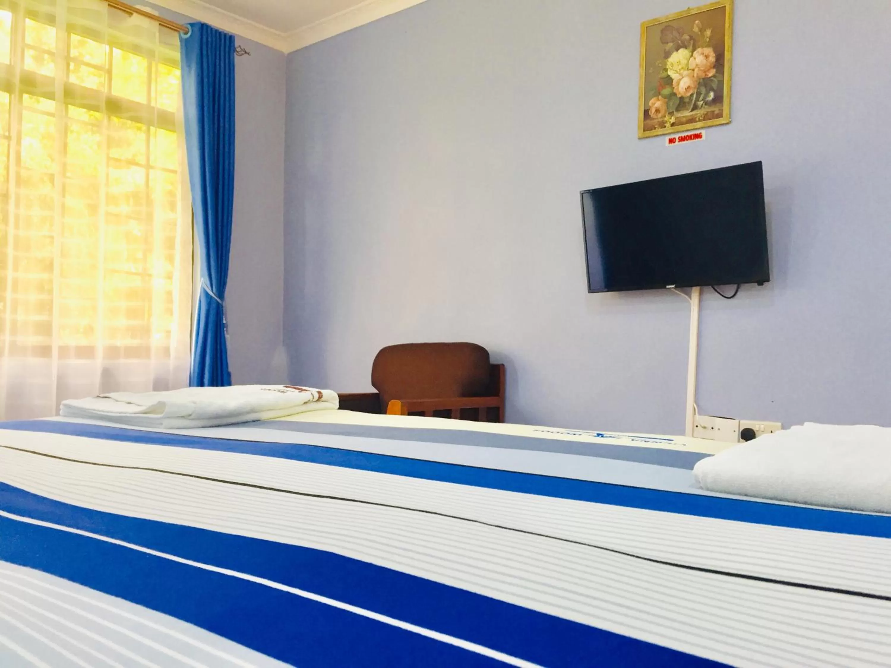 Bed in Vienna Woods Hotel Nakuru