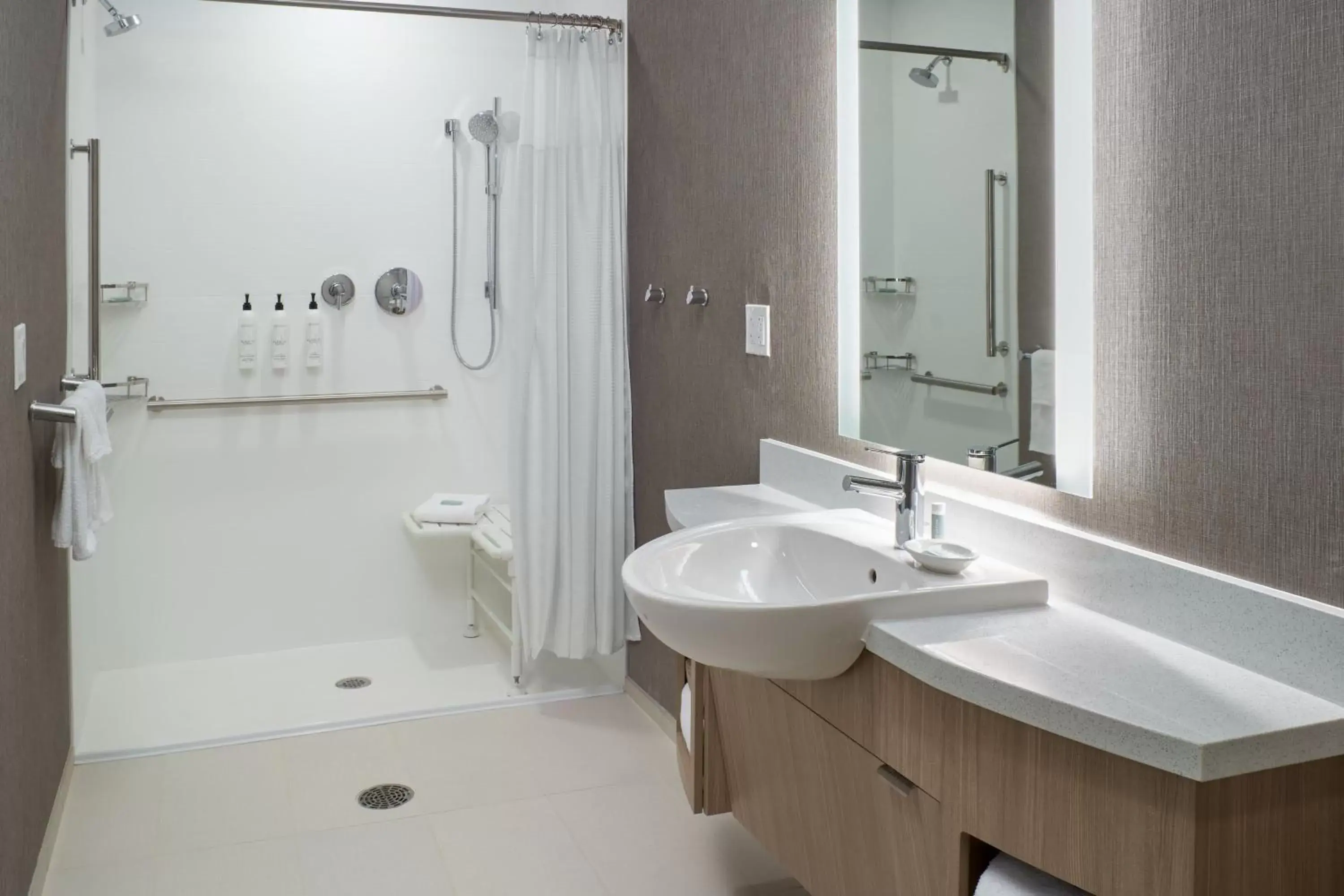 Bathroom in SpringHill Suites by Marriott Winter Park