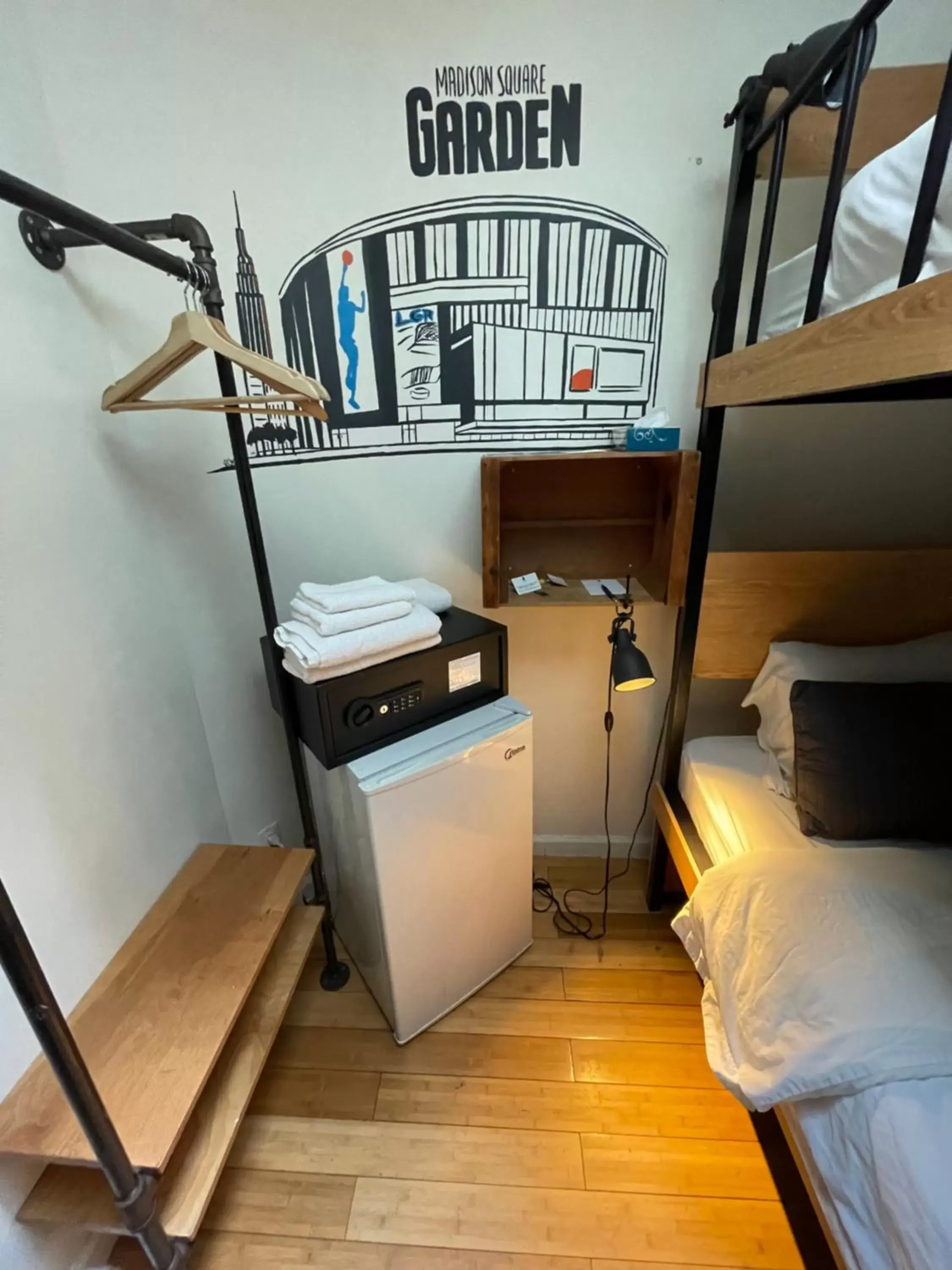 Bunk Bed in Chelsea Rooms NYC