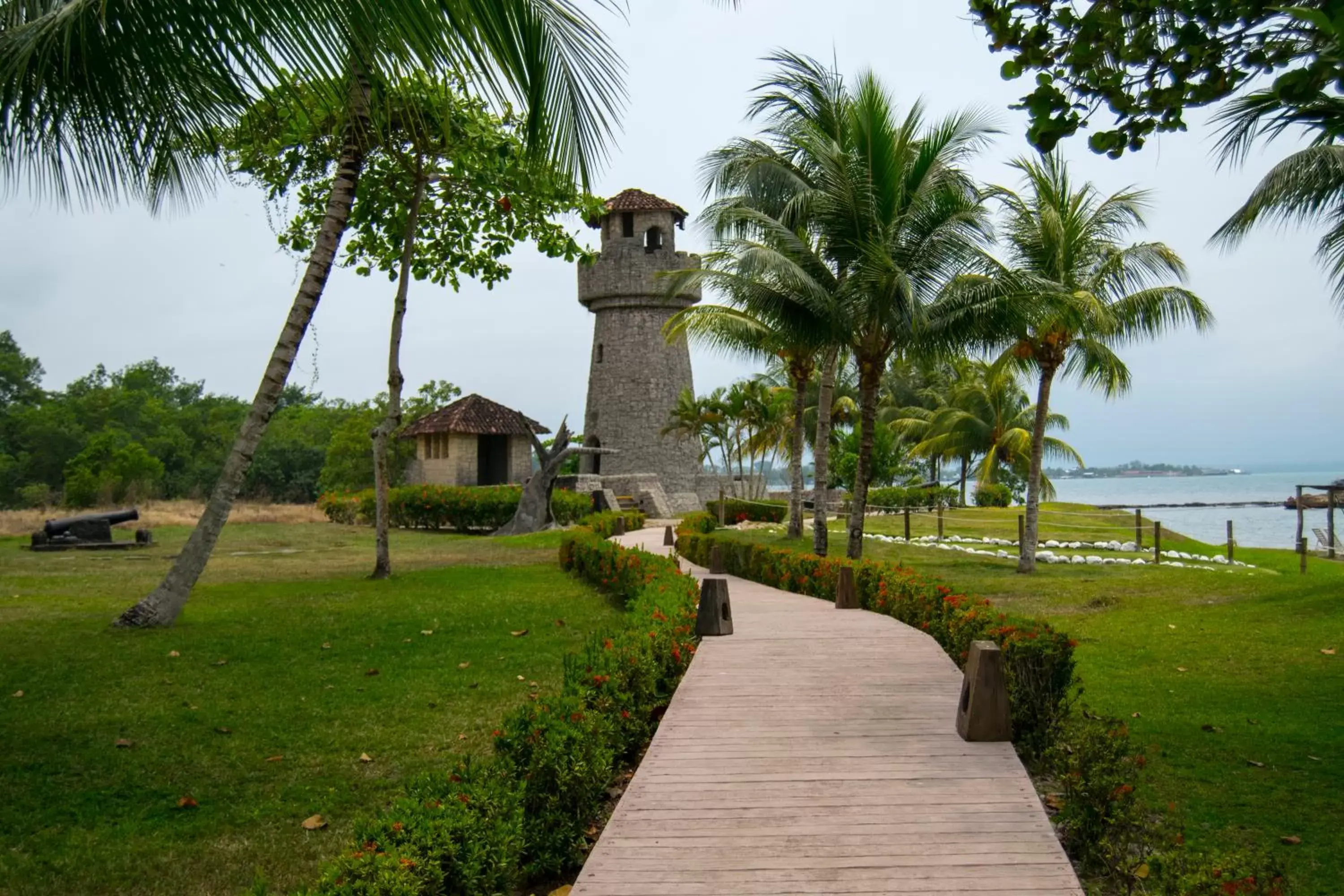 Nearby landmark, Garden in Amatique Bay Hotel