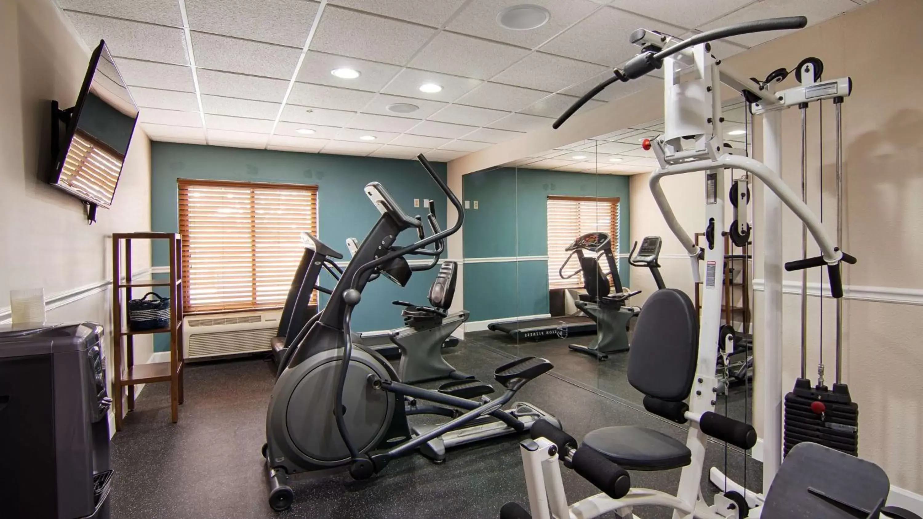 Fitness centre/facilities in Best Western Airport Inn Fort Myers