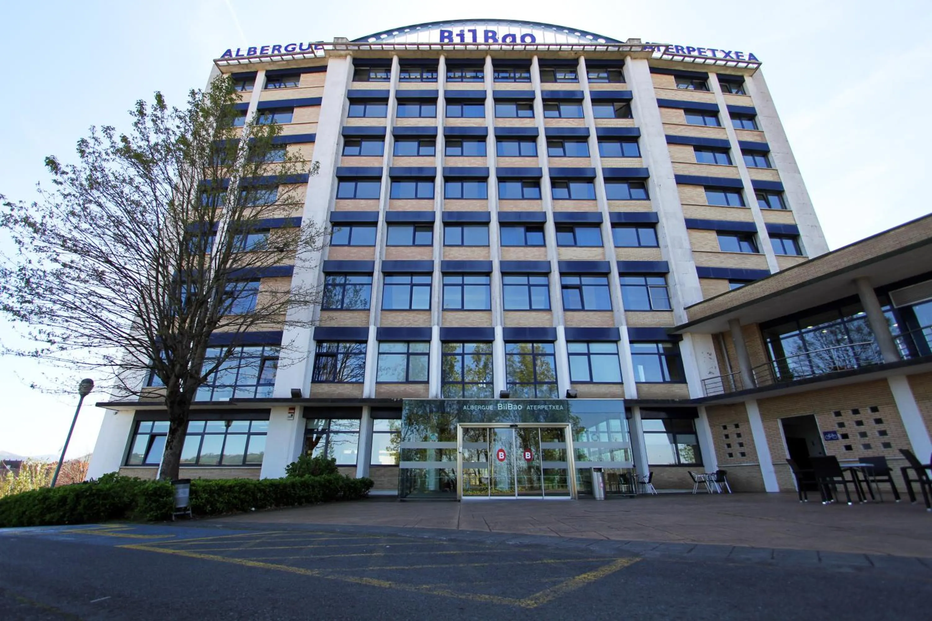 Facade/entrance in Bilbao Hostel