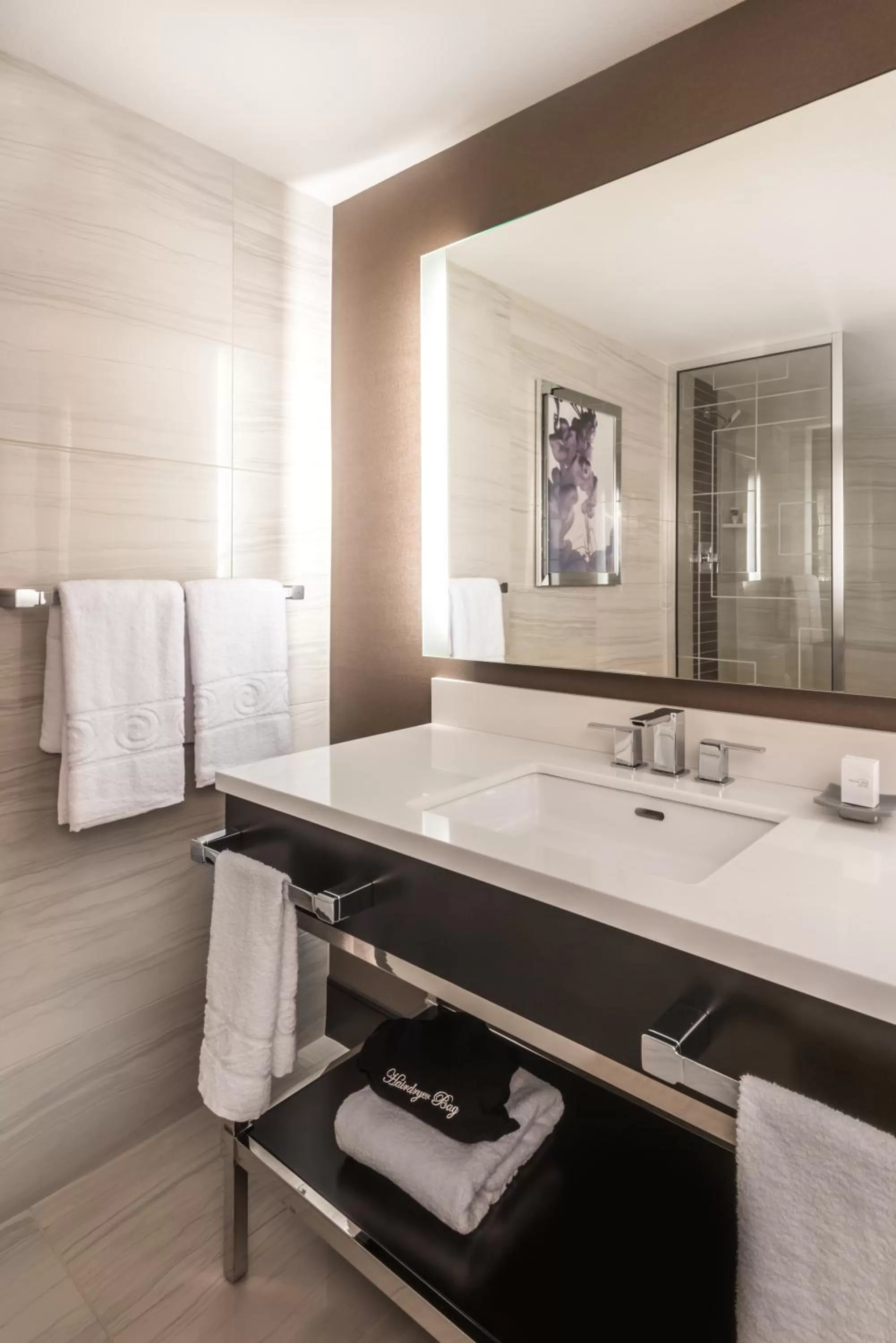 Bathroom in Harrah's Las Vegas, A Caesars Destination