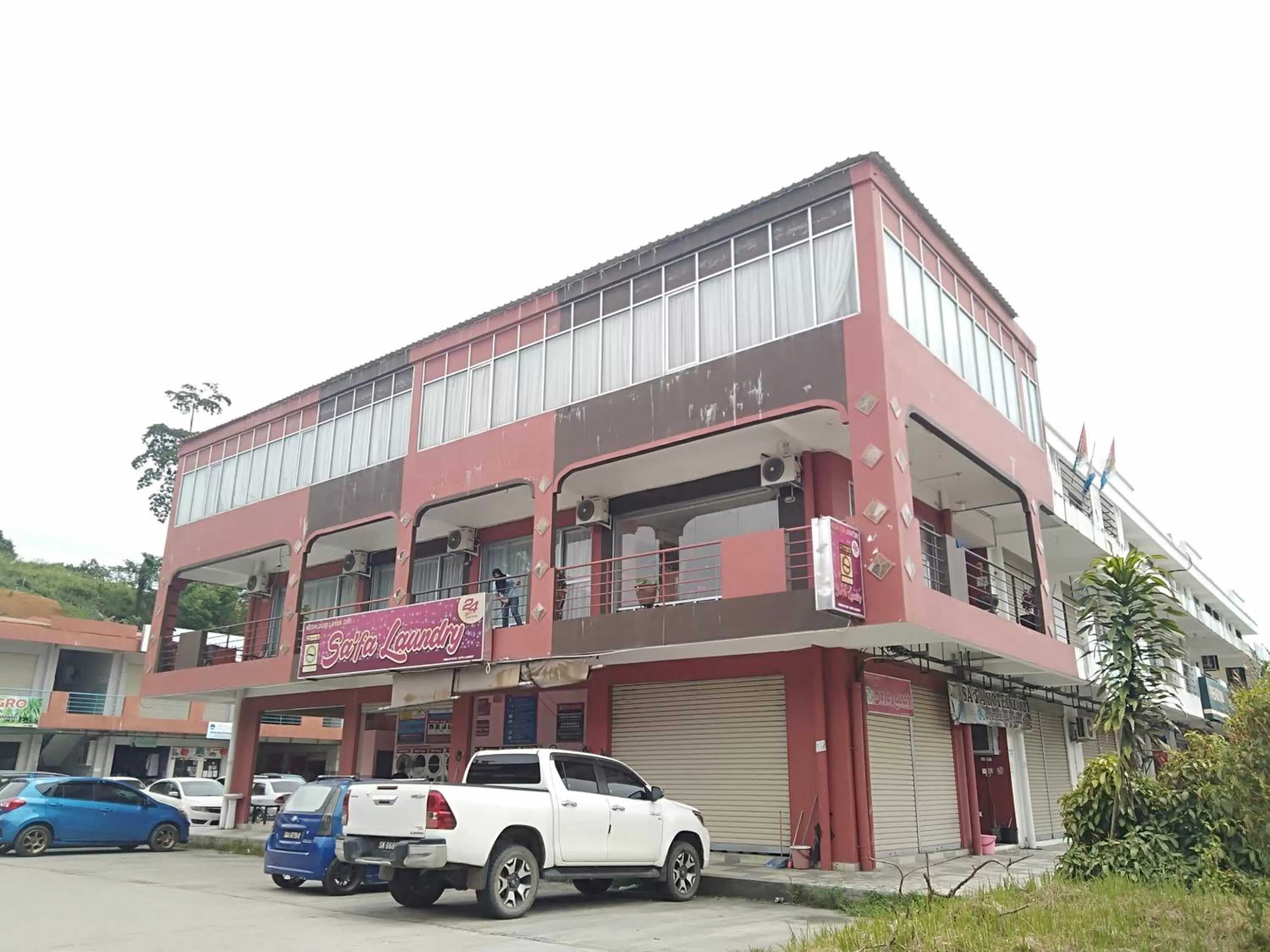 Facade/entrance, Property Building in OYO 90346 Safa Hotel Ranau