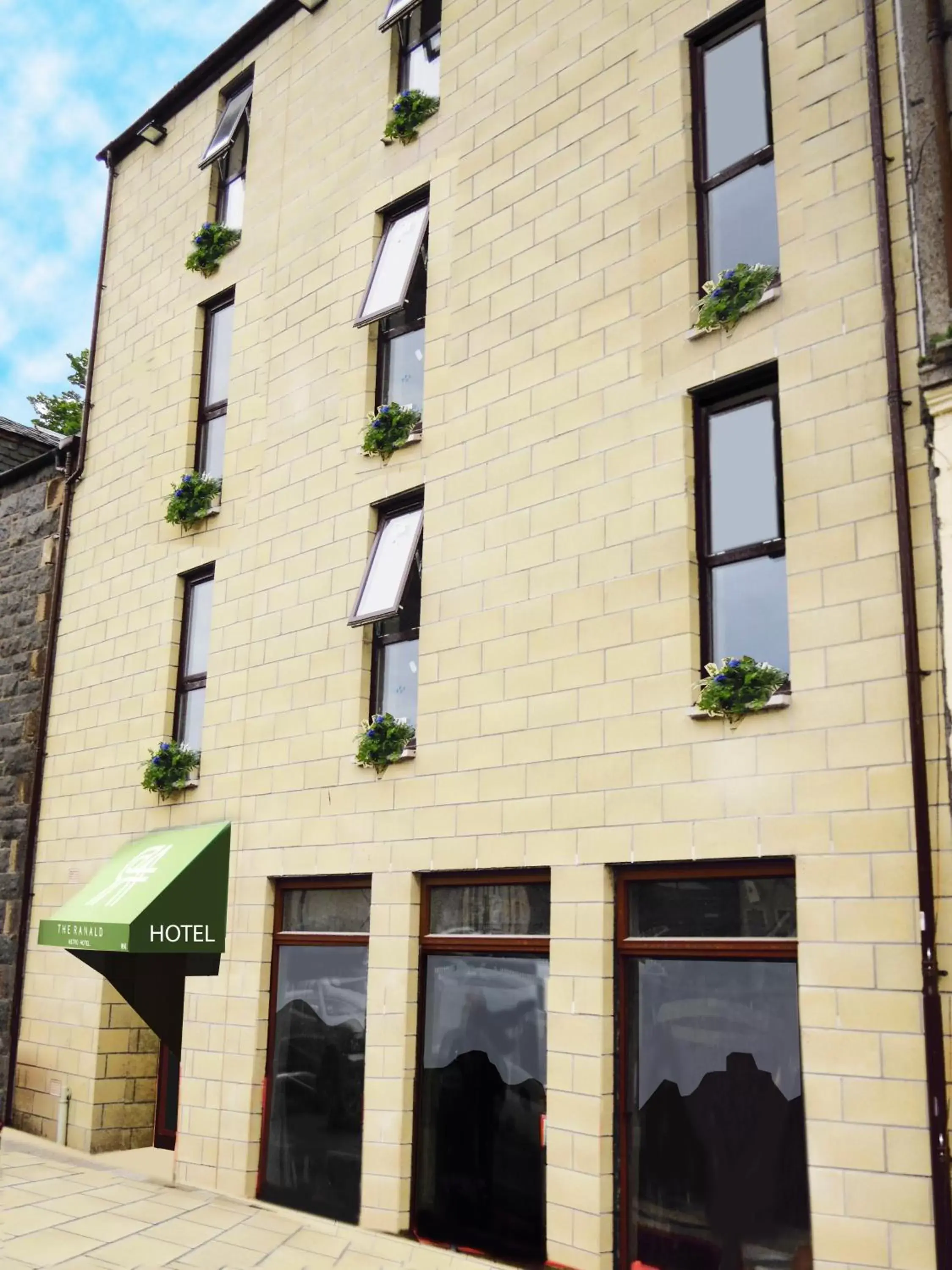 Facade/entrance, Property Building in The Ranald Hotel