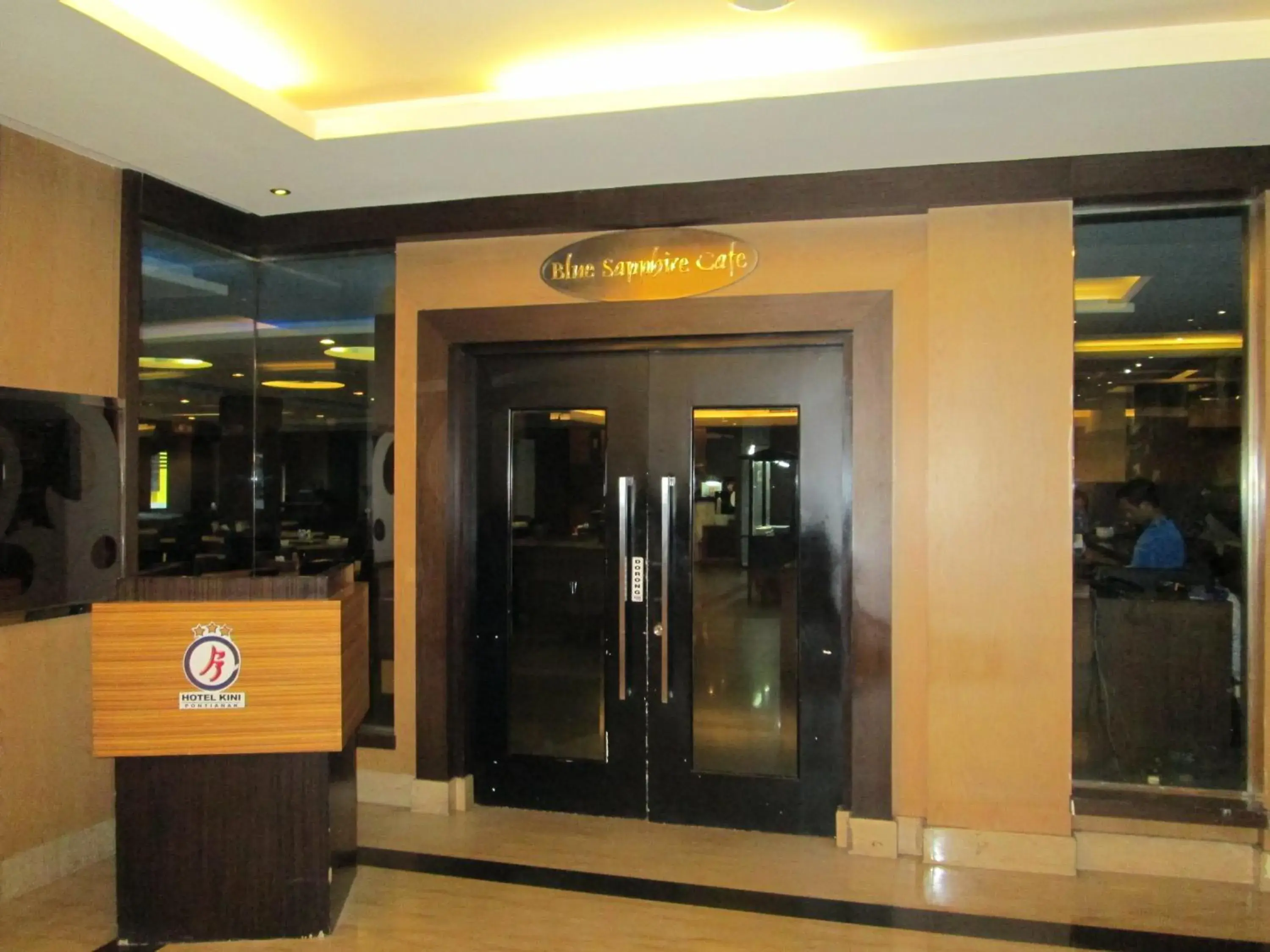Restaurant/places to eat in Hotel Kini Pontianak Restaurant/places to eat in Hotel Kini Pontianak