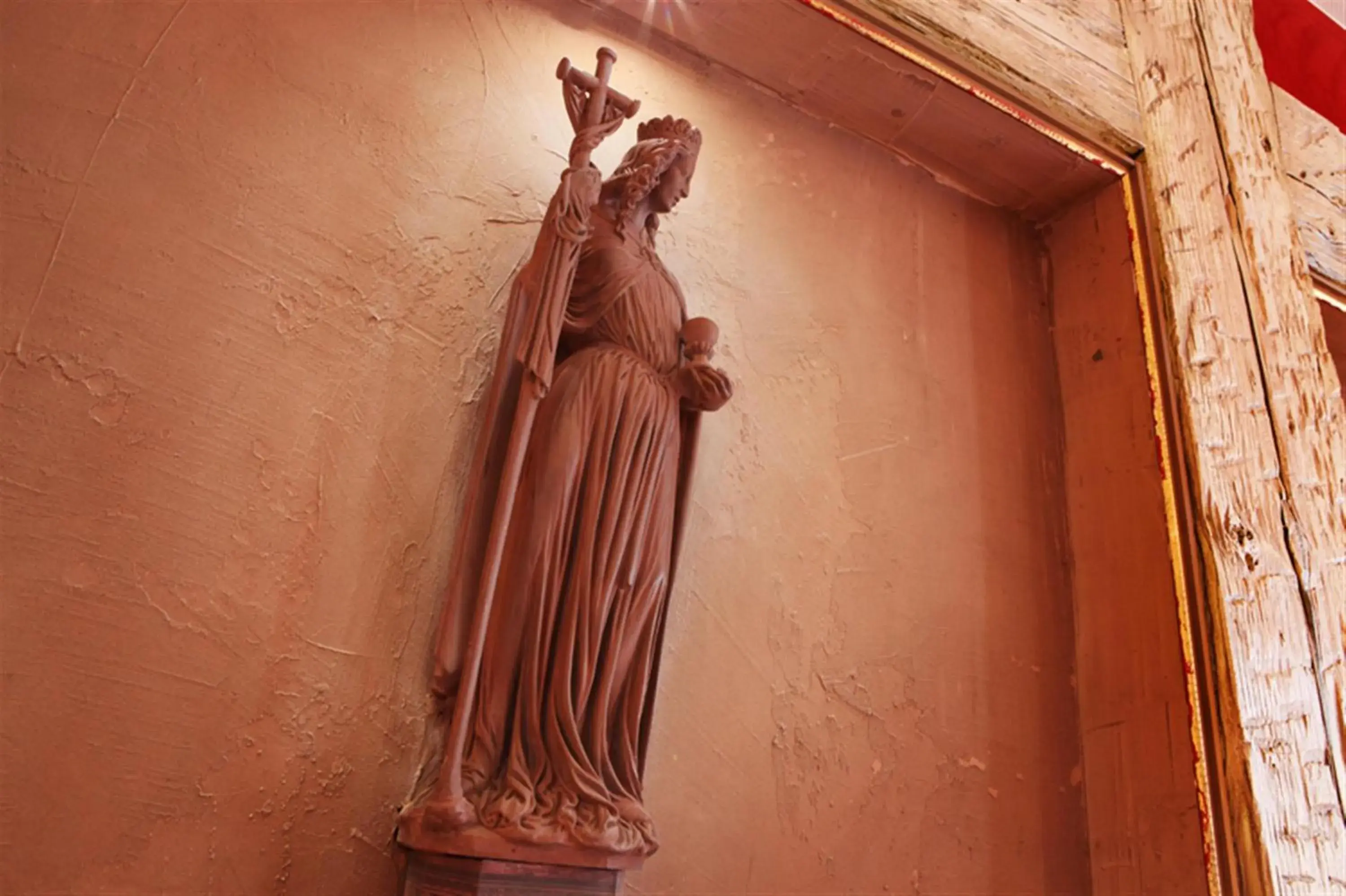 Decorative detail in Hotel Cathédrale