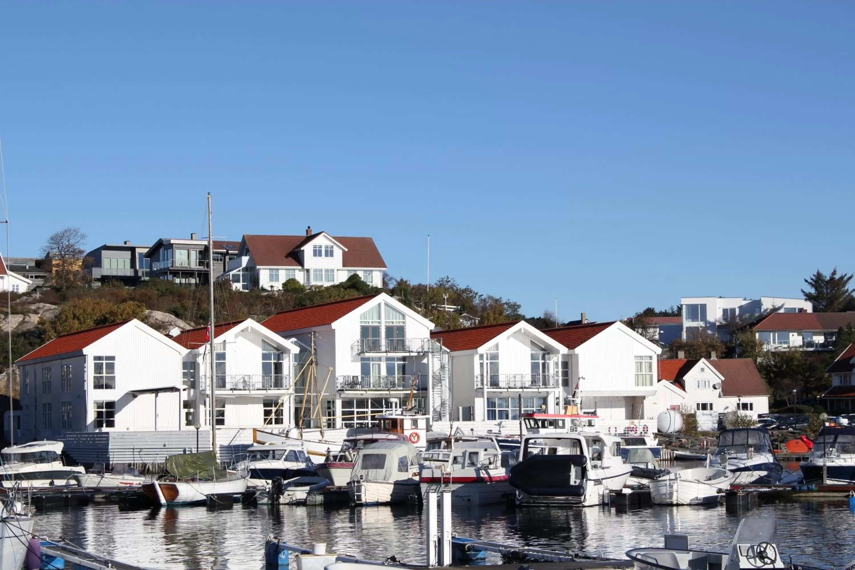 Facade/entrance in Hummeren Hotel