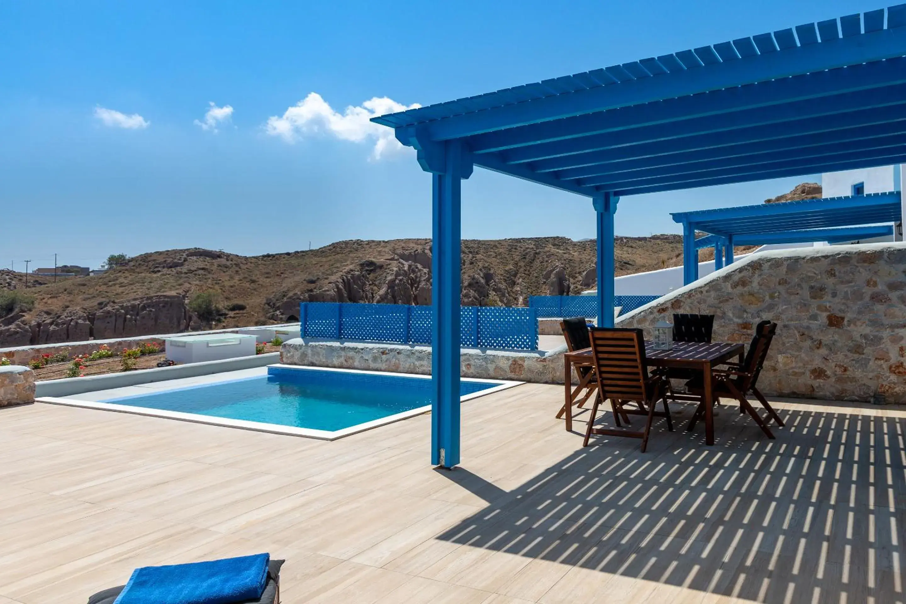 Patio, Swimming Pool in Desiterra Resort