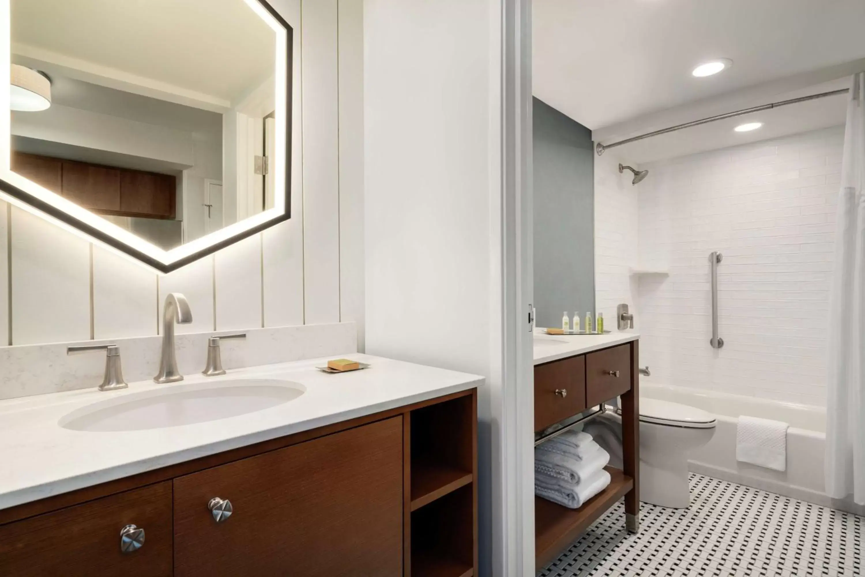 Bathroom in DoubleTree by Hilton Ocean City Oceanfront