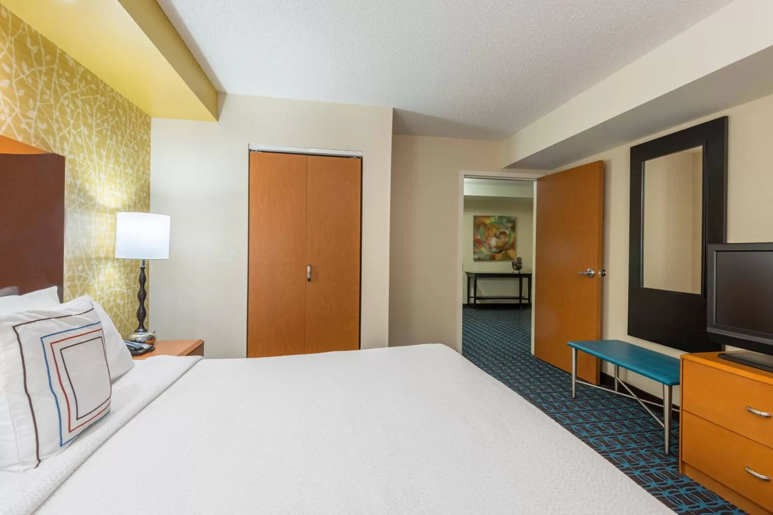 Bedroom, Bed in Fairfield Inn & Suites – Buffalo Airport