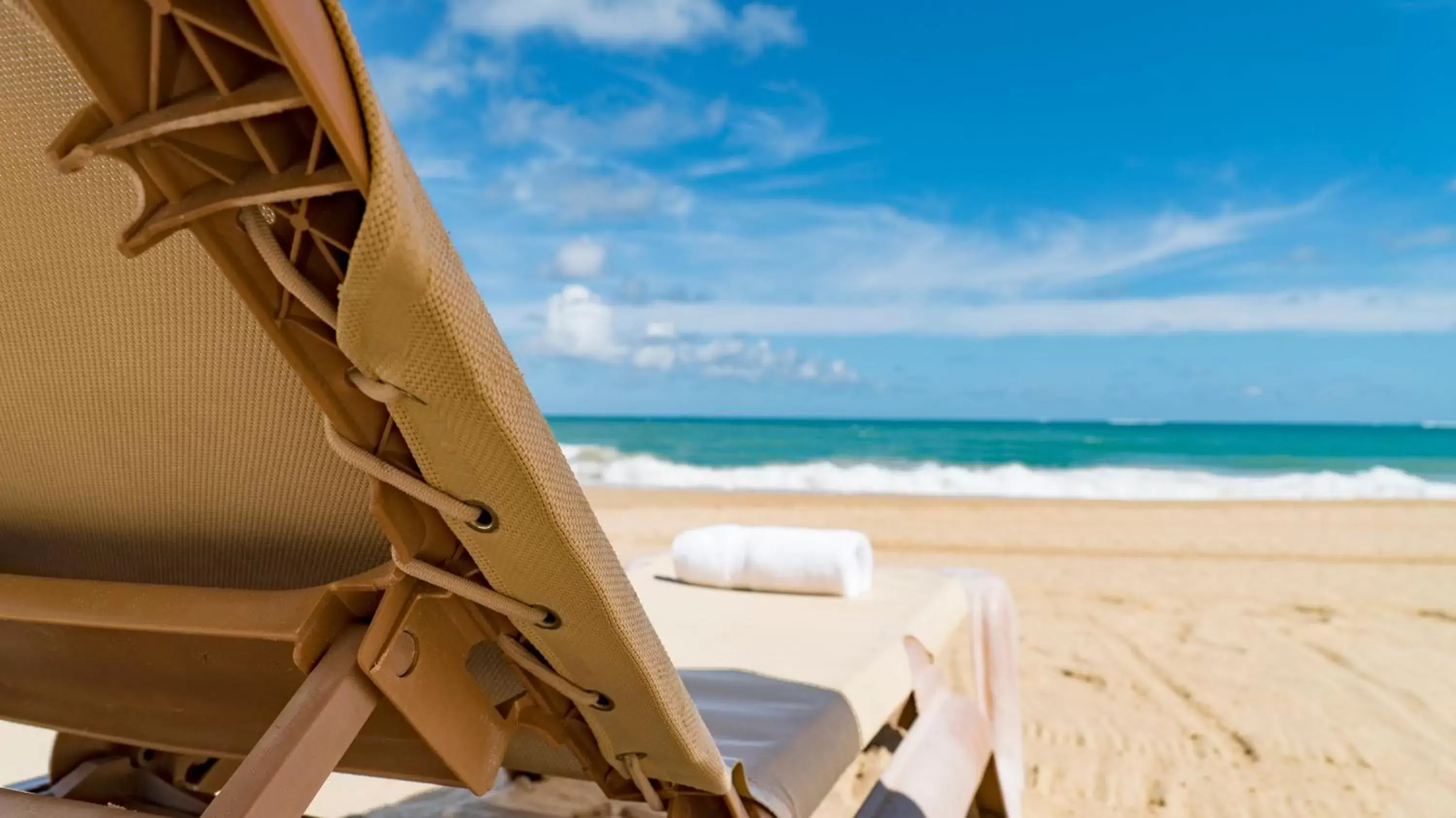 Beach, Balcony/Terrace in Holiday Inn Express San Juan Condado, an IHG Hotel