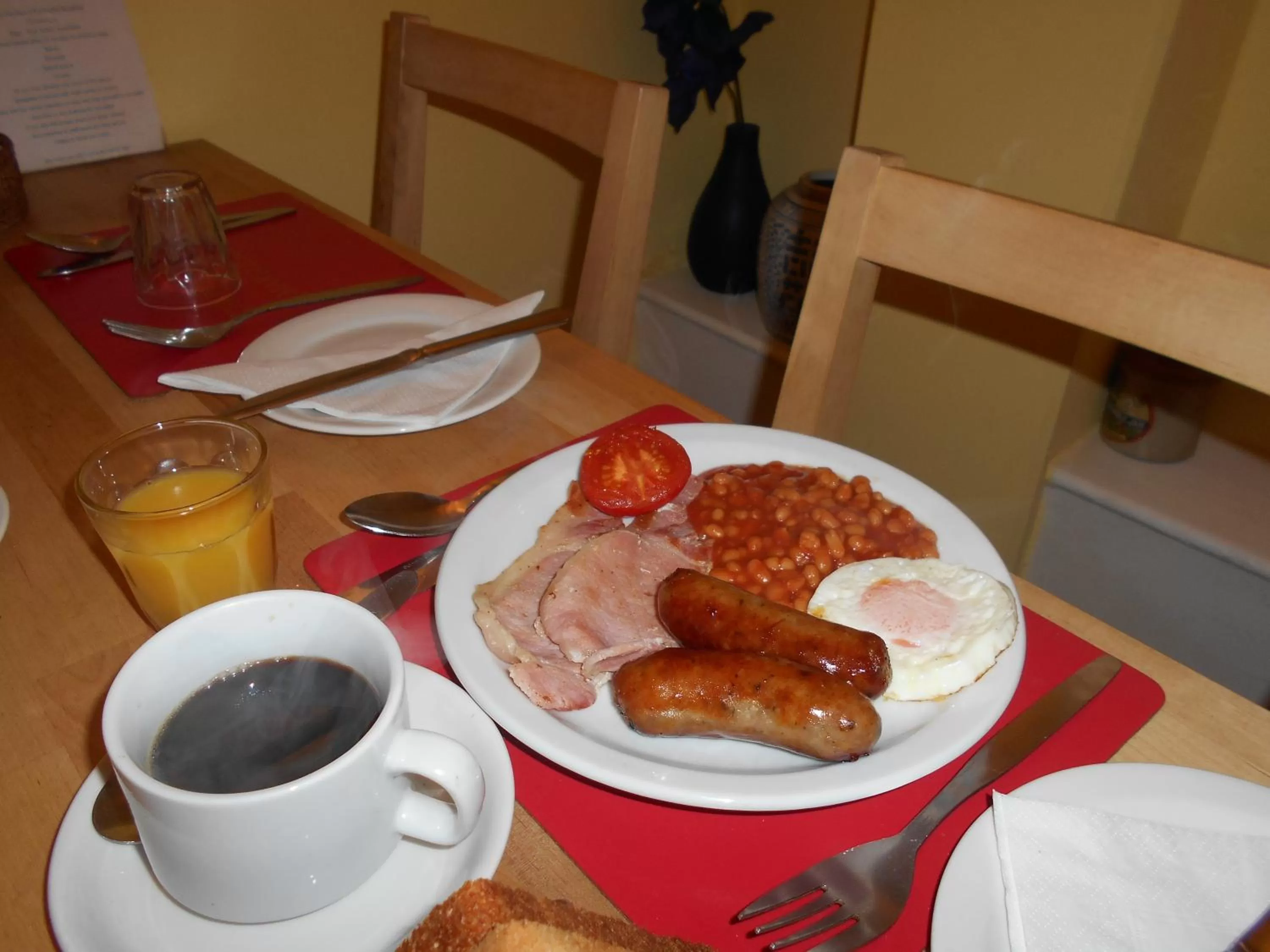 Breakfast in Parkwood Hotel