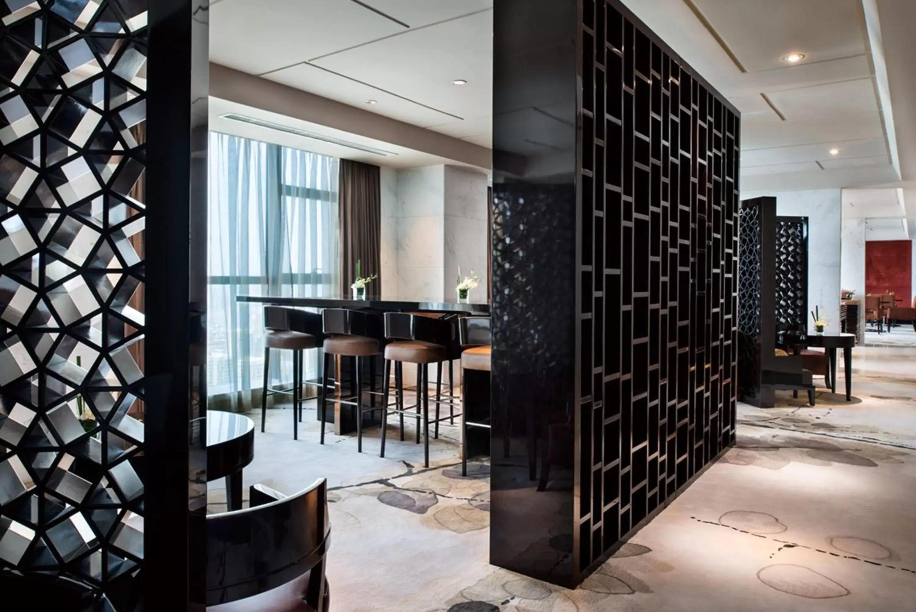 Restaurant/places to eat, Lounge/Bar in Crowne Plaza Hefei, an IHG Hotel