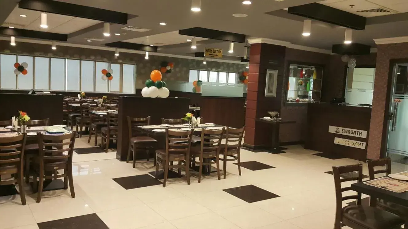 Restaurant/Places to Eat in Doha Dynasty Hotel