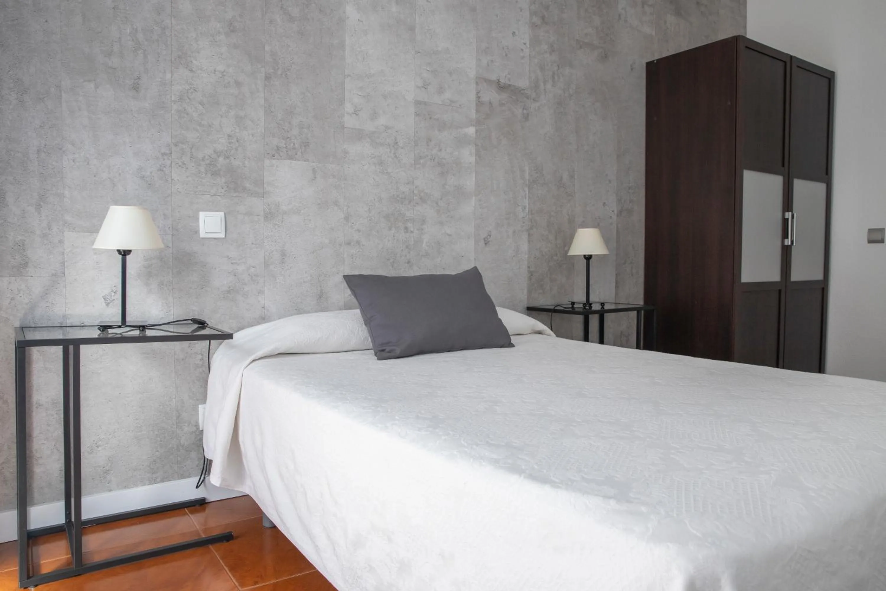 Photo of the whole room, Bed in Hostal Tokio