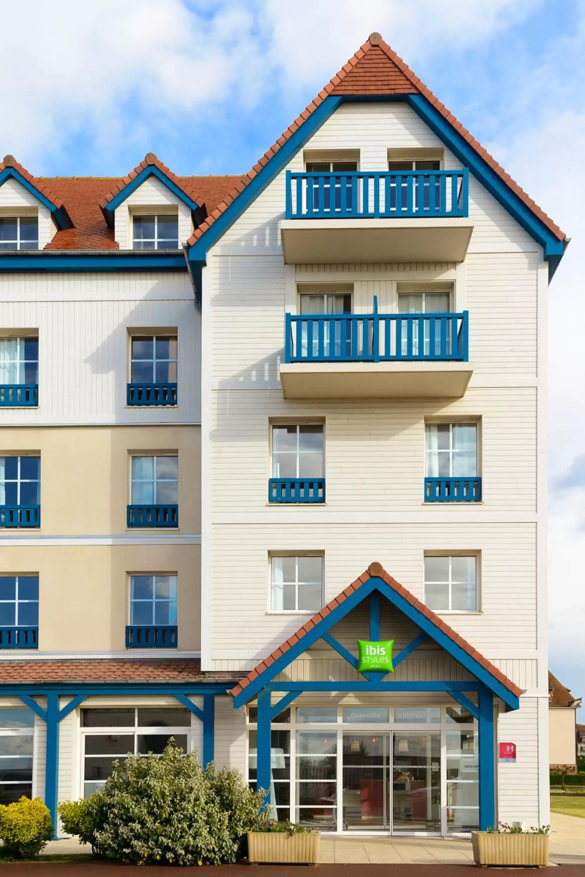 Property Building in ibis Styles Deauville Villers Plage