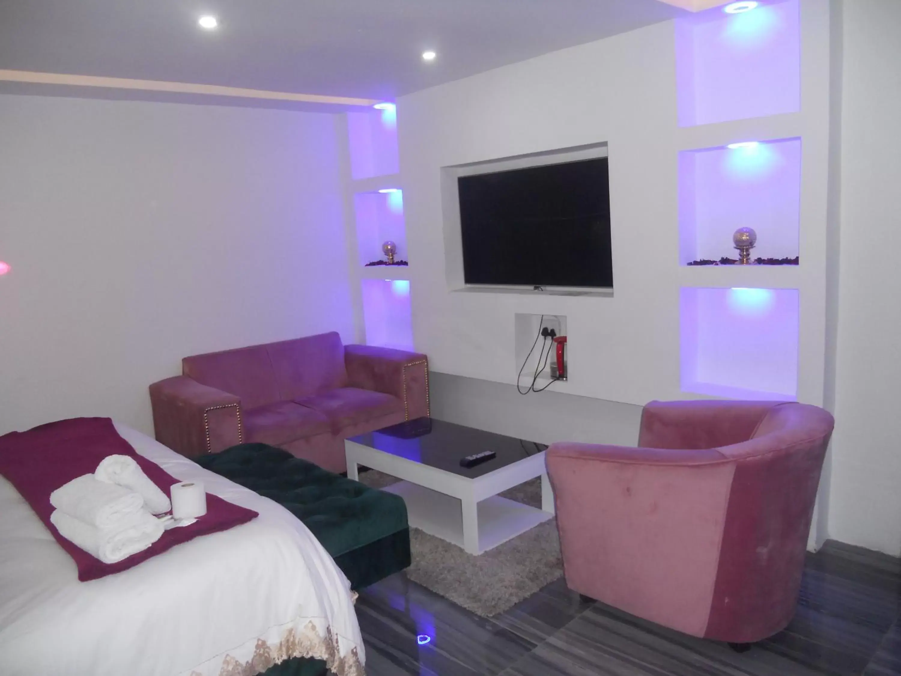 Executive Suite - single occupancy in Gold Crown International Hotel Johannesburg Executive Suite - single occupancy in Gold Crown International Hotel Johannesburg