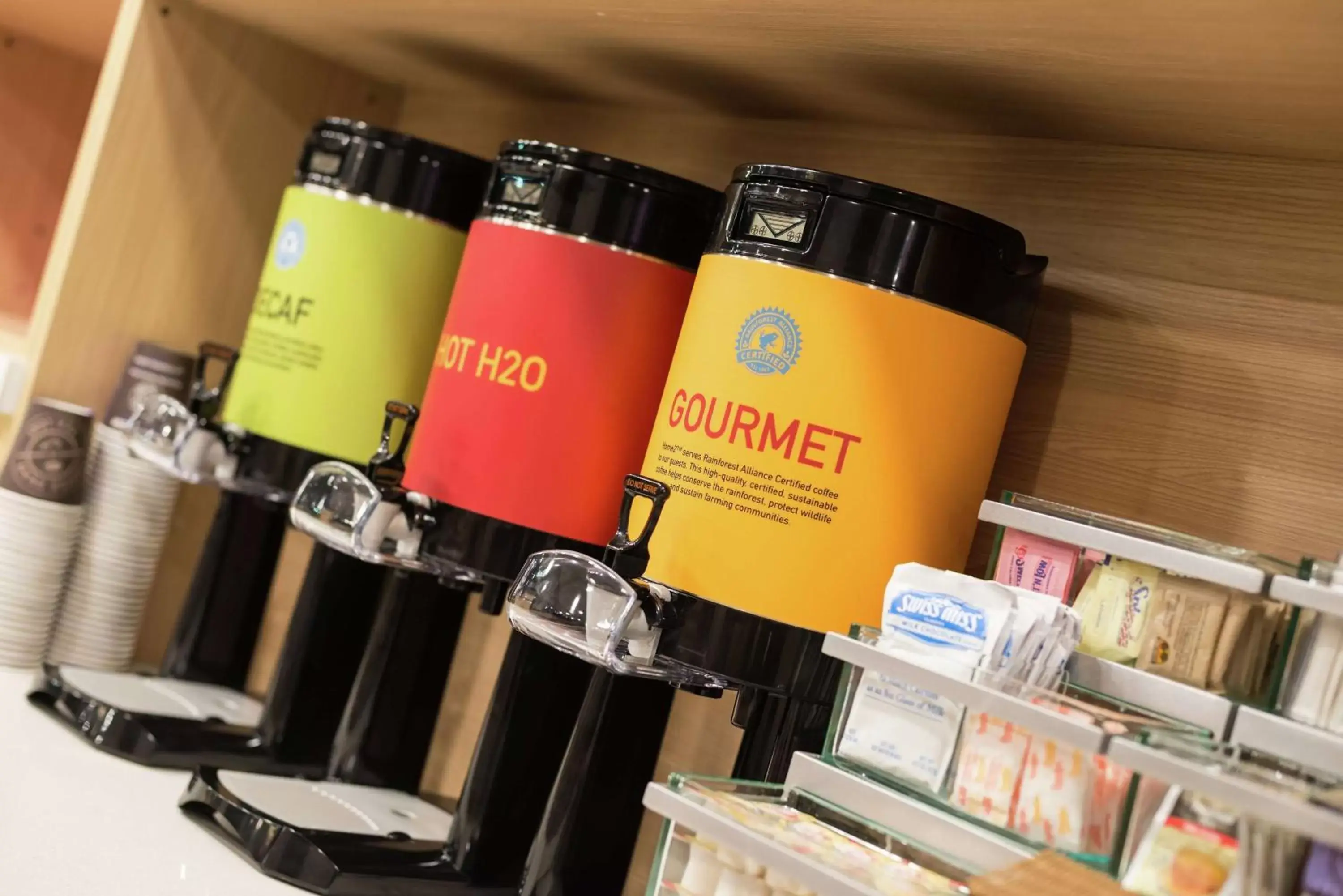 Restaurant/places to eat in Home2 Suites By Hilton King Of Prussia Valley Forge Restaurant/places to eat in Home2 Suites By Hilton King Of Prussia Valley Forge