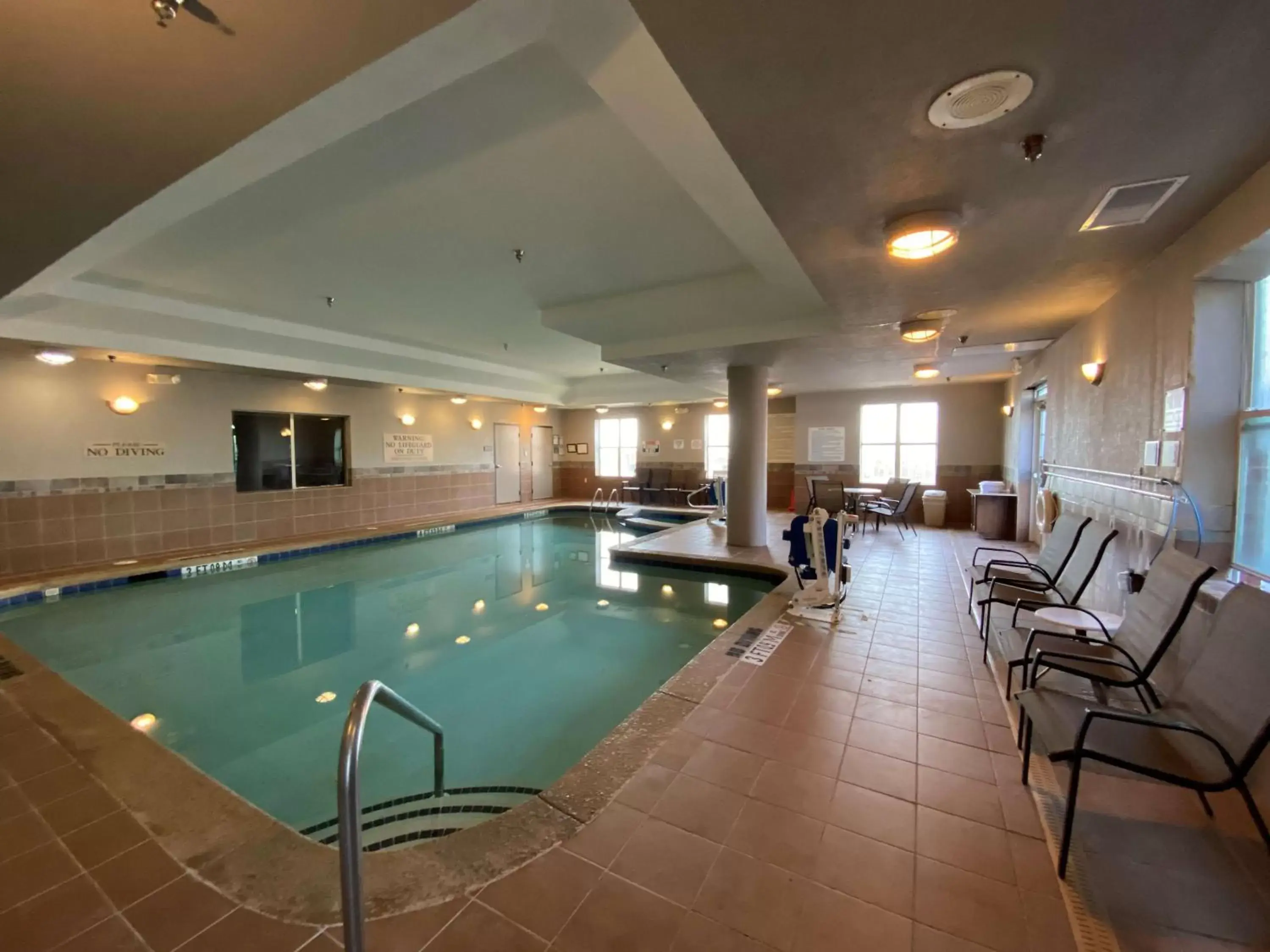 Activities, Swimming Pool in Country Inn & Suites by Radisson, Athens, GA