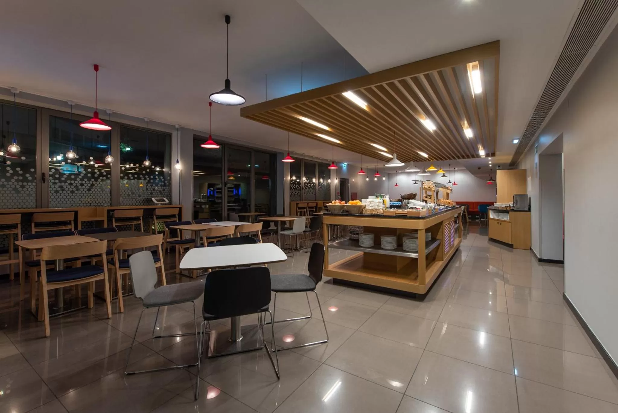 Breakfast in Holiday Inn Express Lisbon Airport by IHG