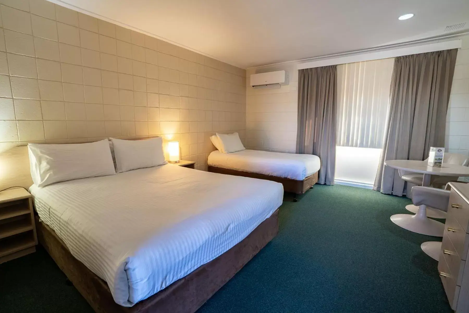 Bed in Hospitality Geraldton SureStay Collection by Best Western