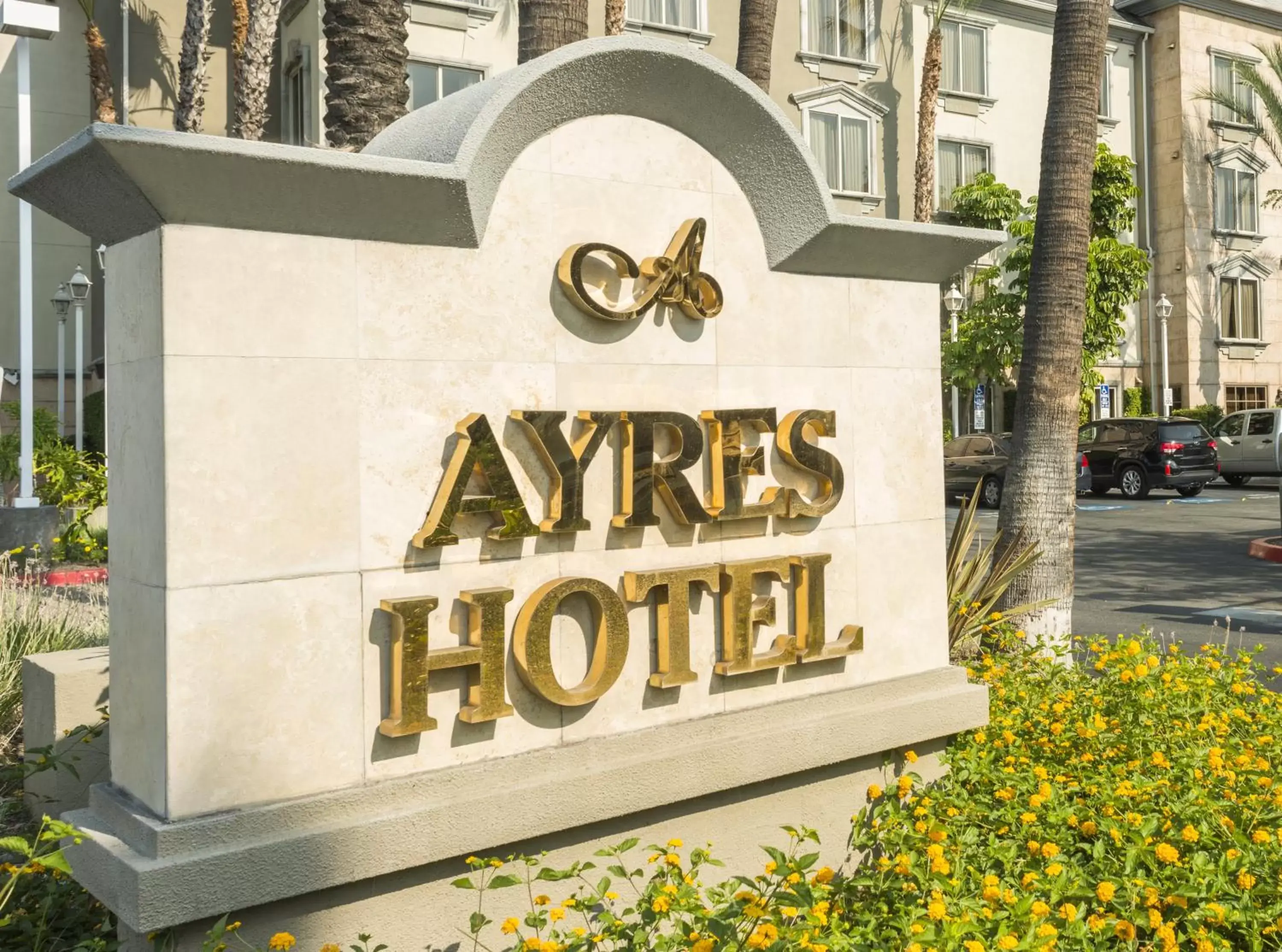 Facade/entrance, Property Logo/Sign in Ayres Hotel Anaheim