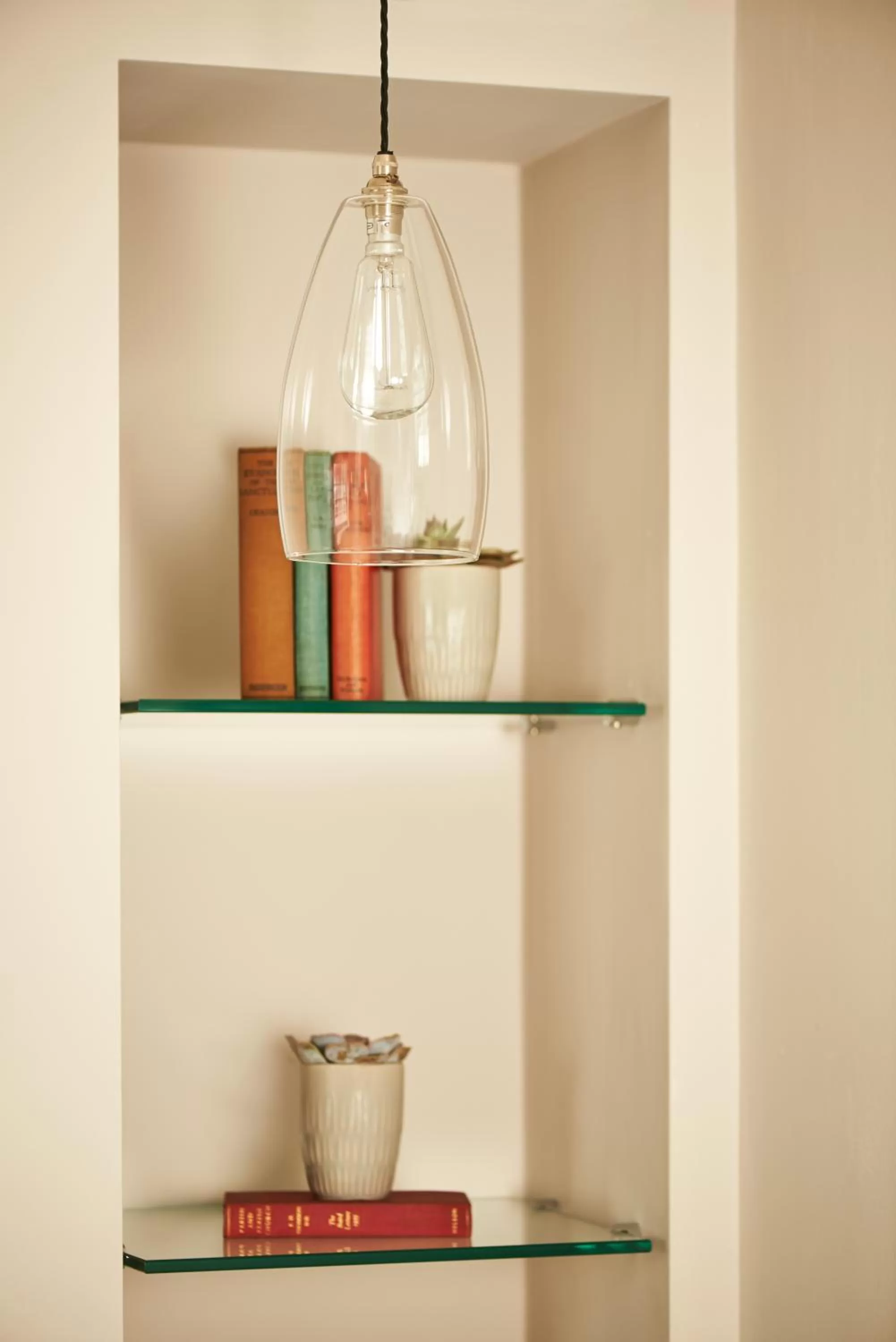 Bedroom in The Bull and The Hide