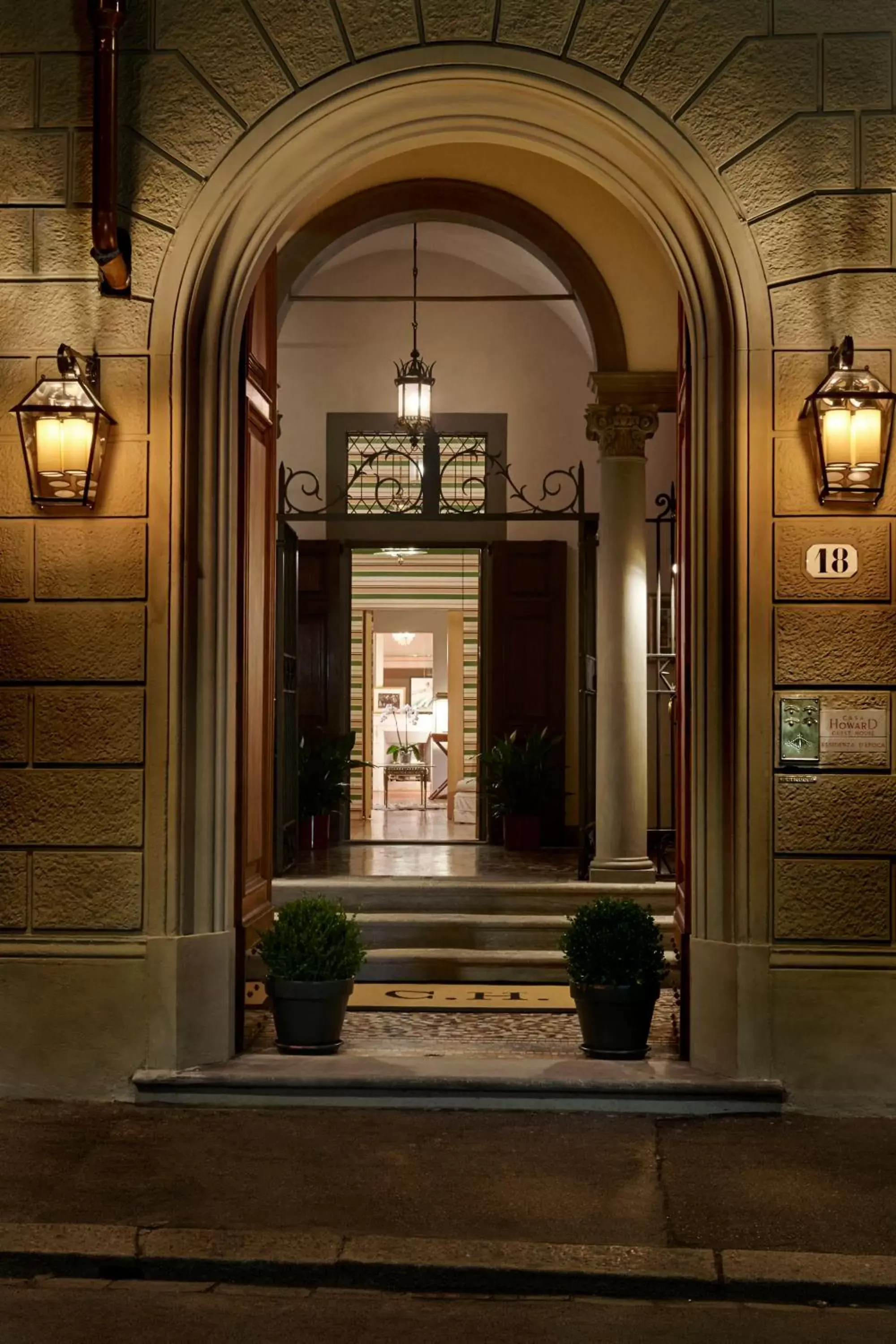 Facade/entrance in Casa Howard Firenze - Residenza d'Epoca