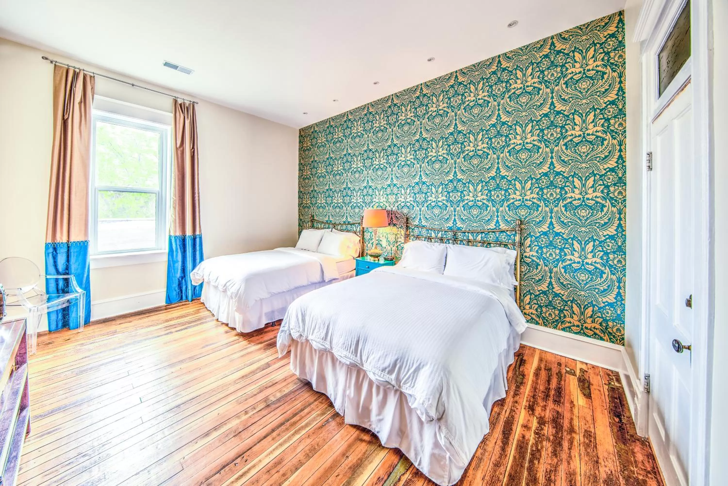 Bedroom, Bed in The Harkness Hotel