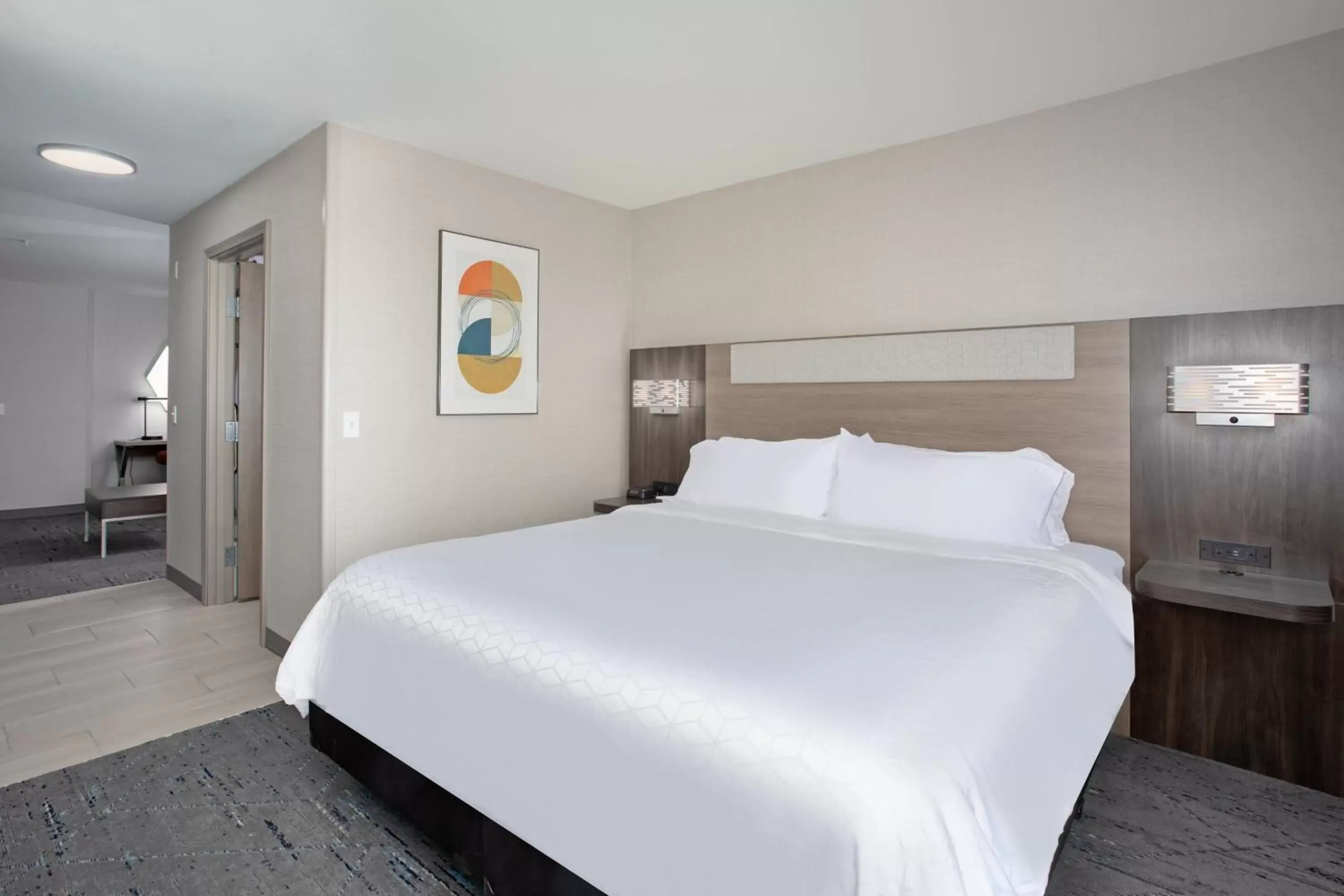 Photo of the whole room, Bed in Holiday Inn Express Hotel & Suites Grand Junction, an IHG Hotel