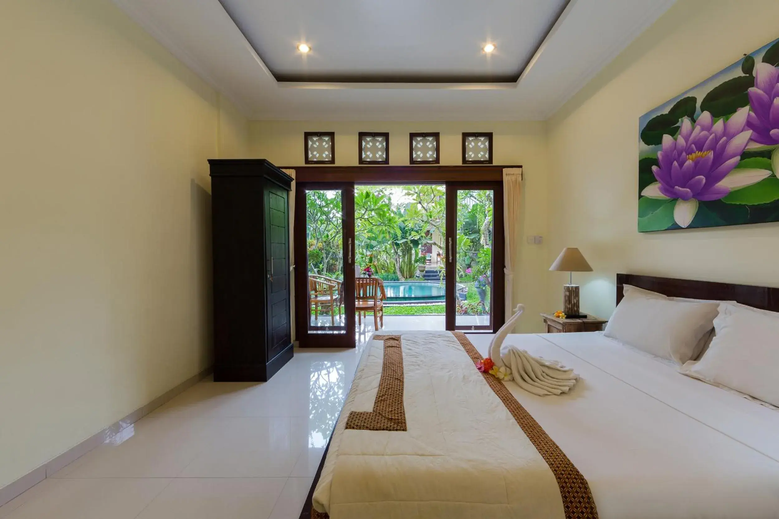 Bed in Padma Ubud Retreat