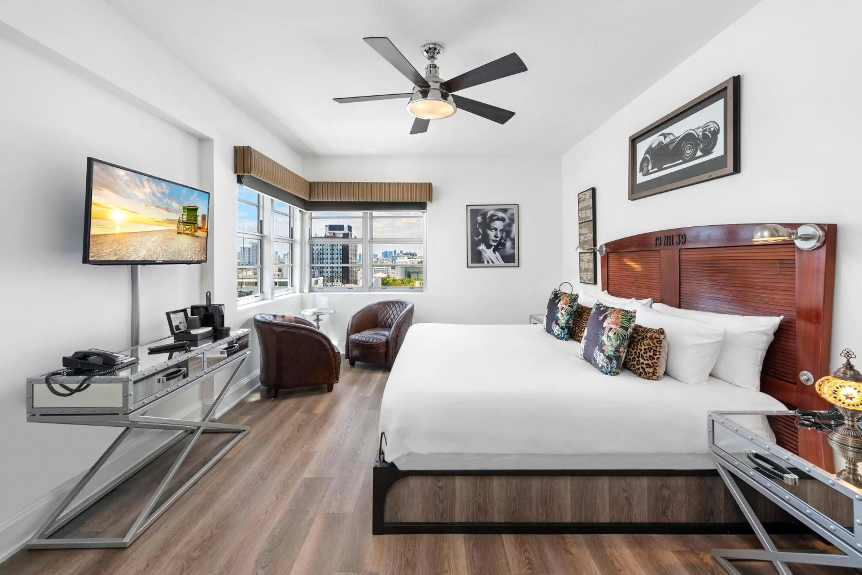 Bedroom, Bed in National Hotel, An Adult Only Oceanfront Resort