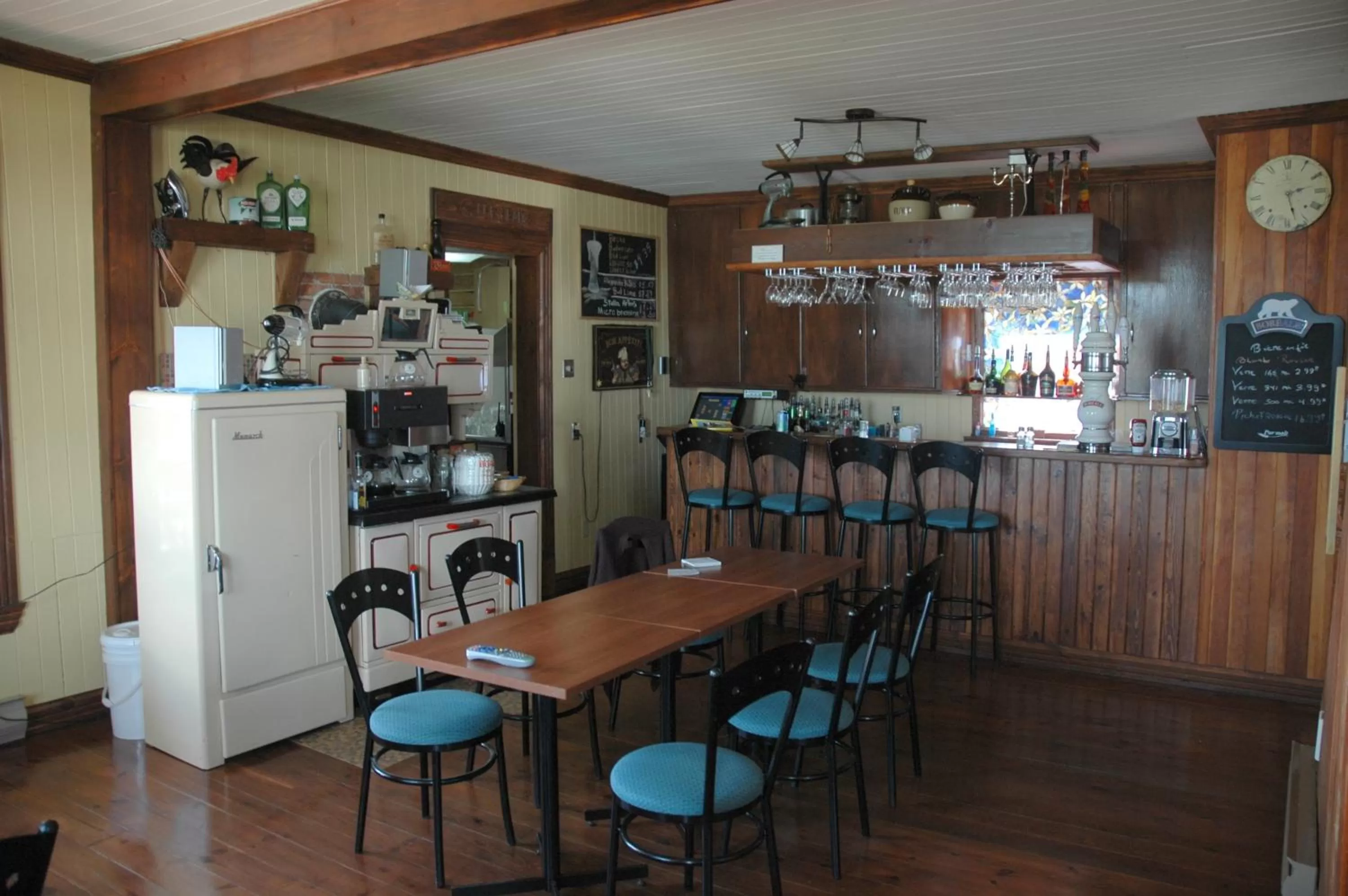 Day in Auberge Le Four à Pain