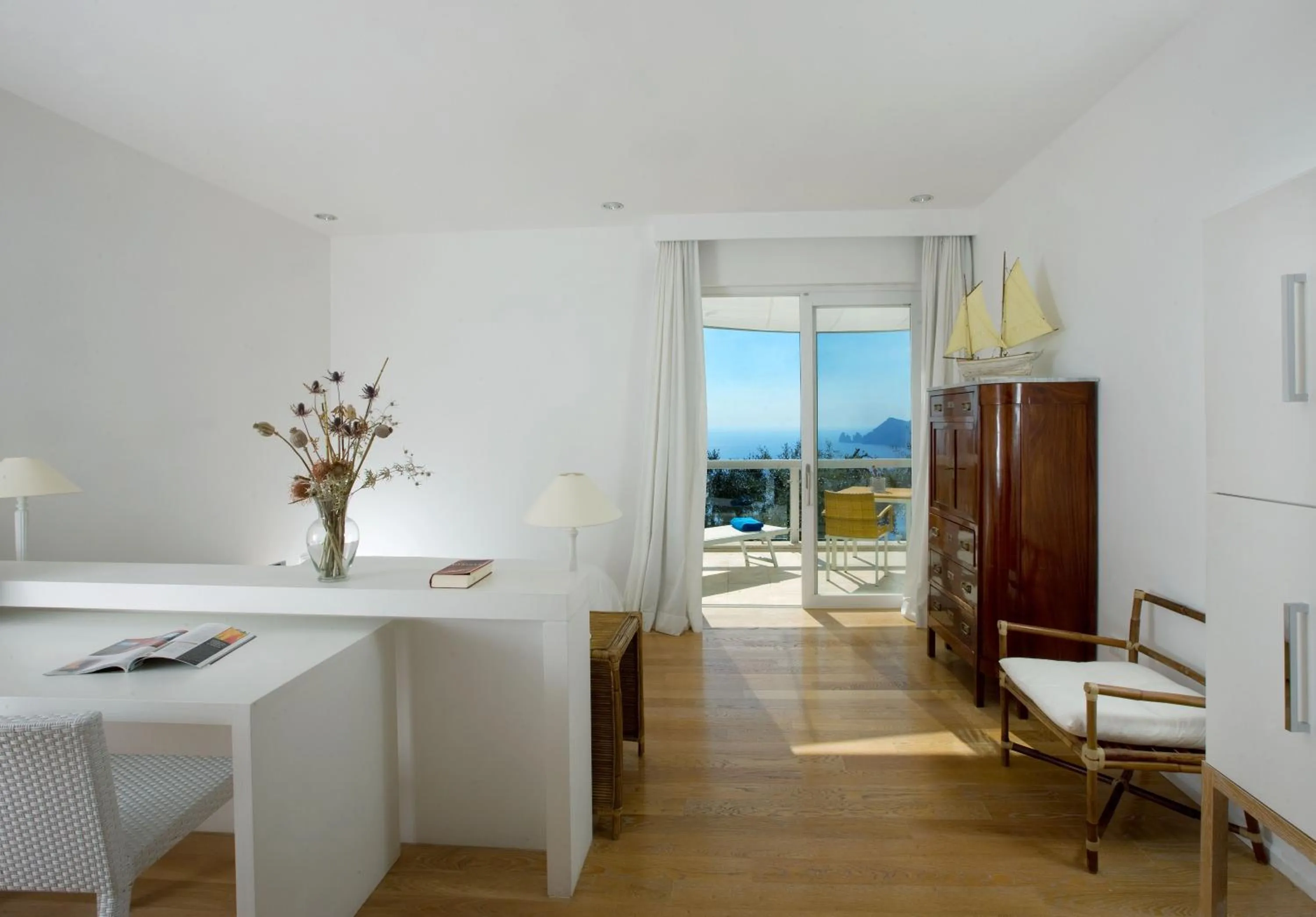 Seating area in Relais Blu