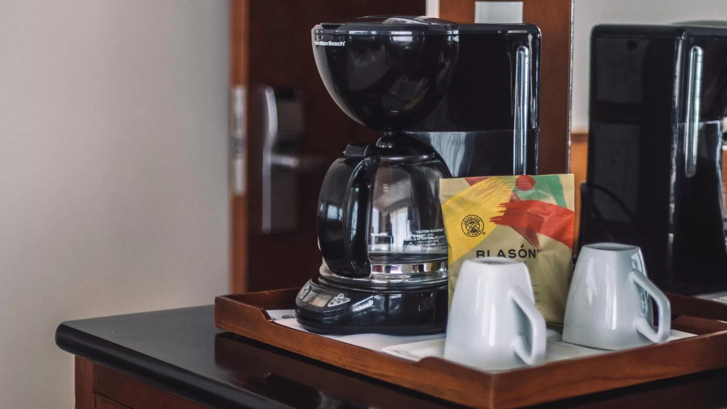 Restaurant/places to eat in Hotel Fortin Plaza