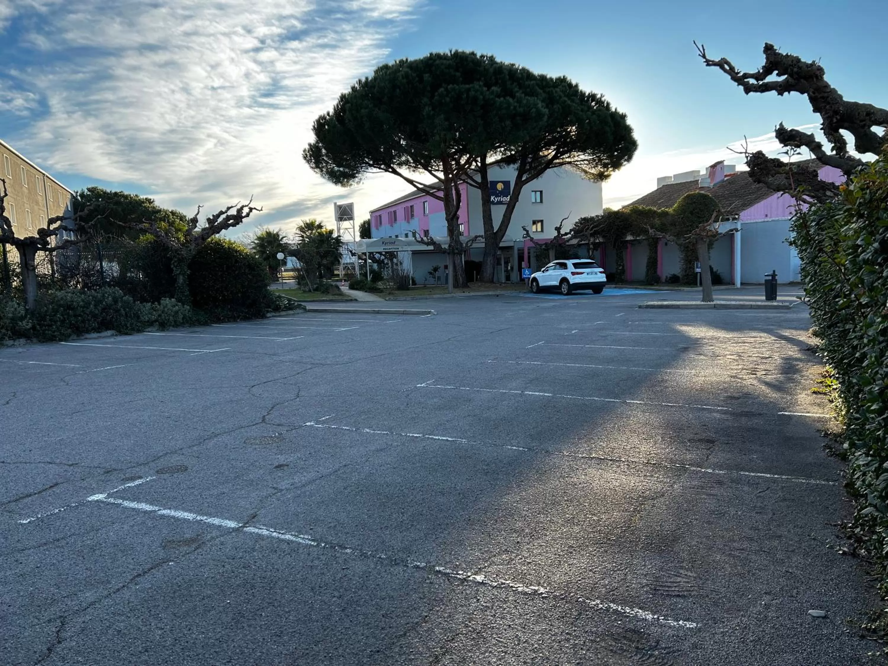 Street view in Kyriad Montpellier Aéroport - Gare Sud de France