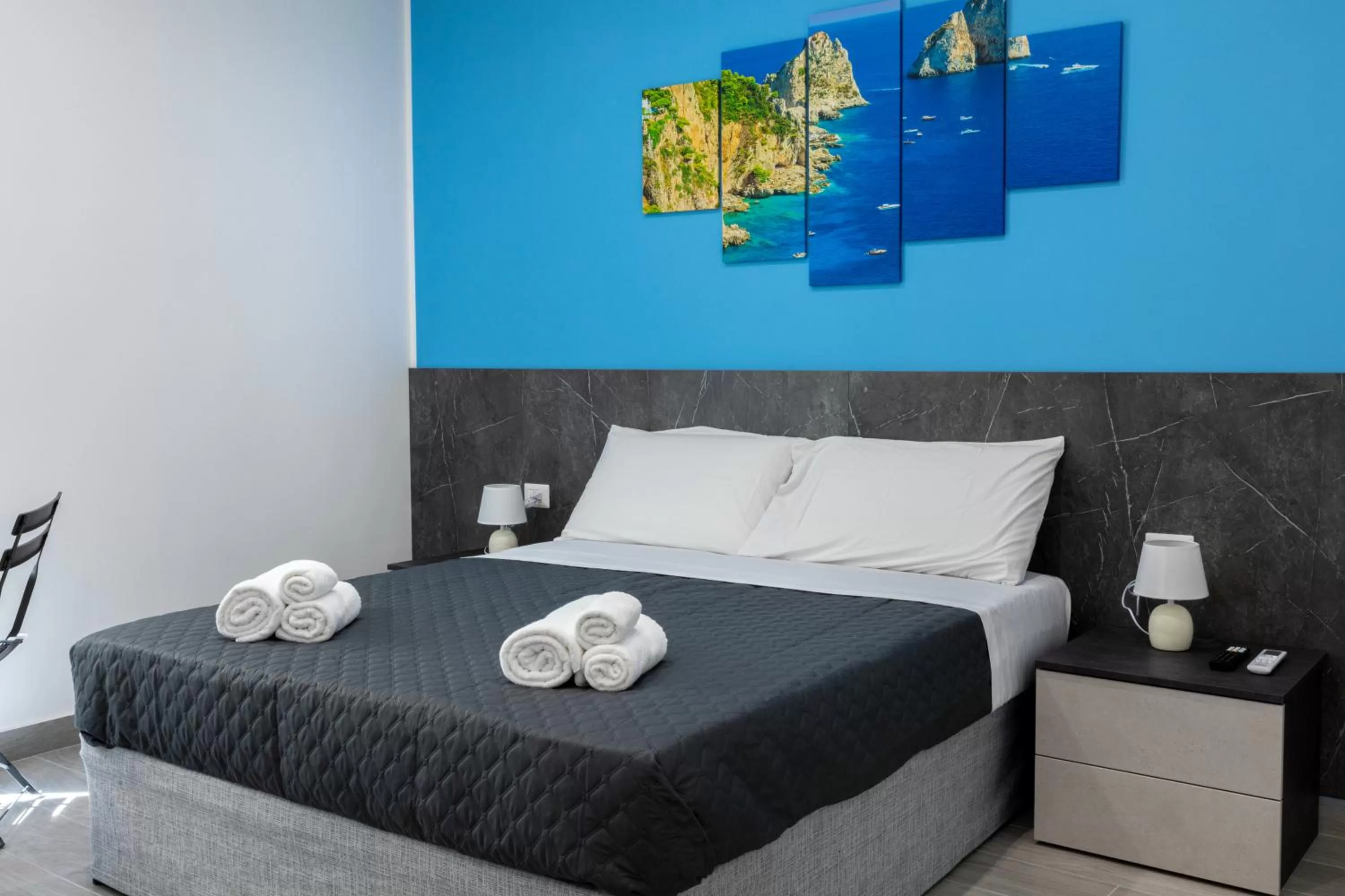 Bed in Partenope Guest House