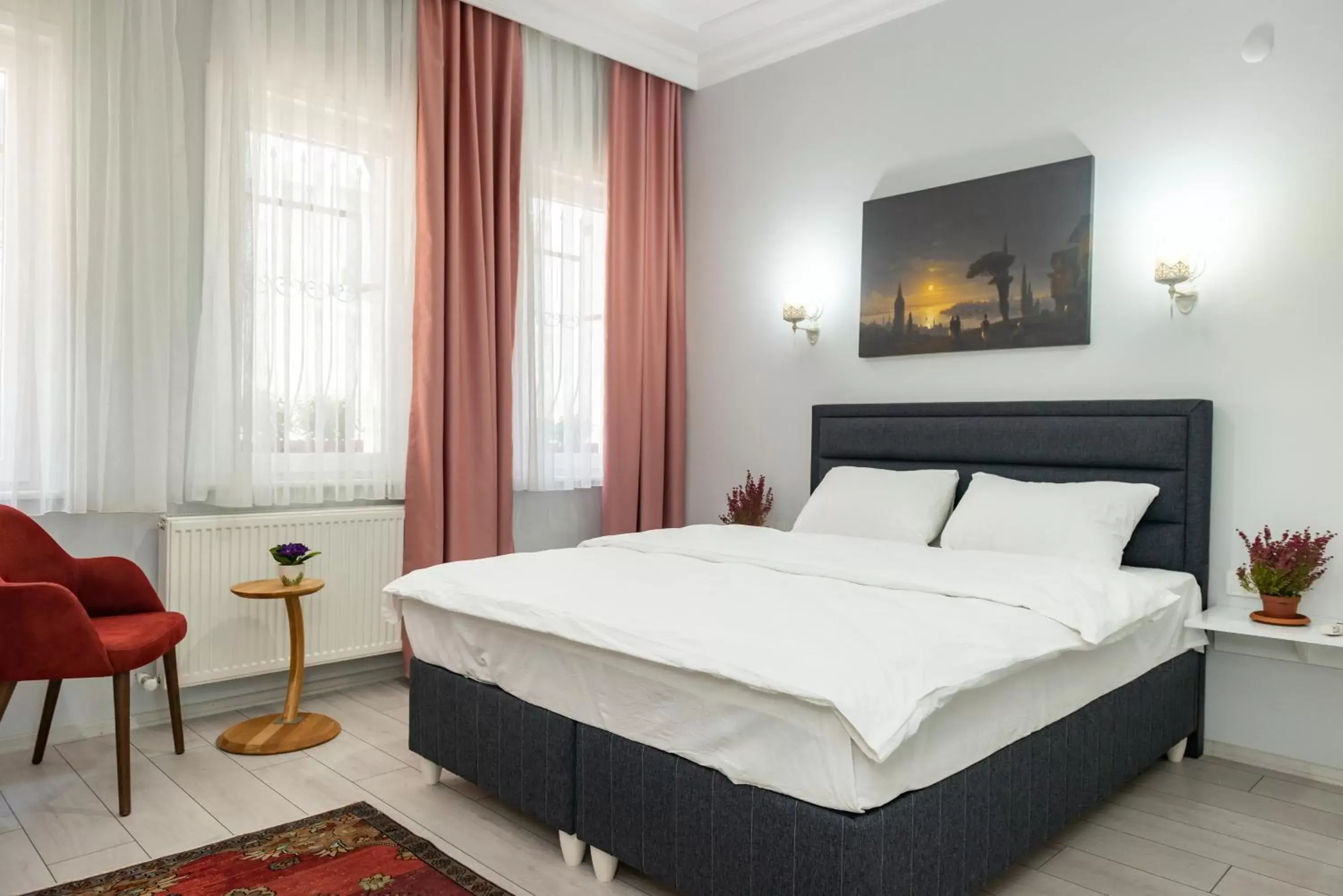 Bedroom, Bed in Dualis Hotel