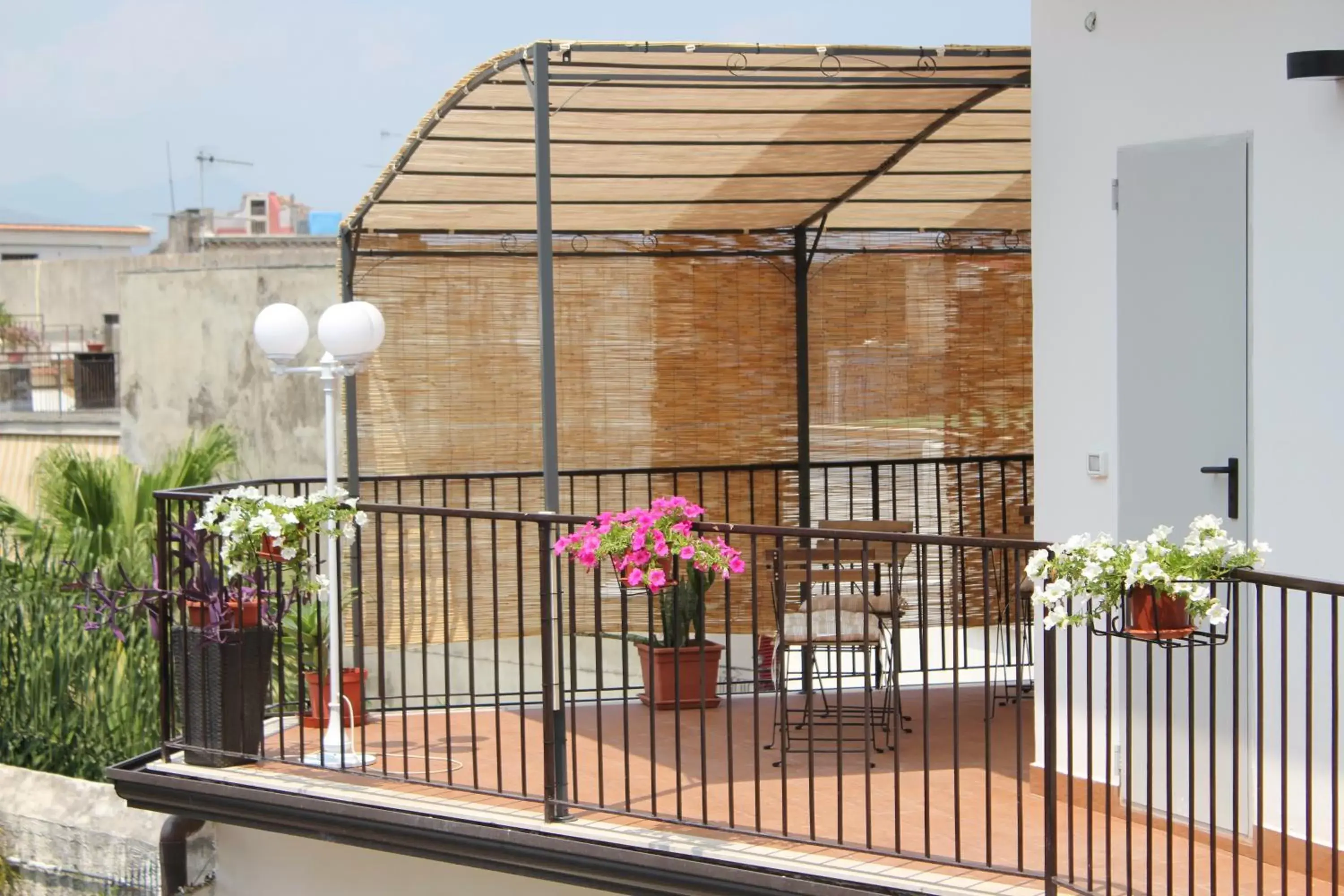 Balcony/Terrace in Tortugas B&B