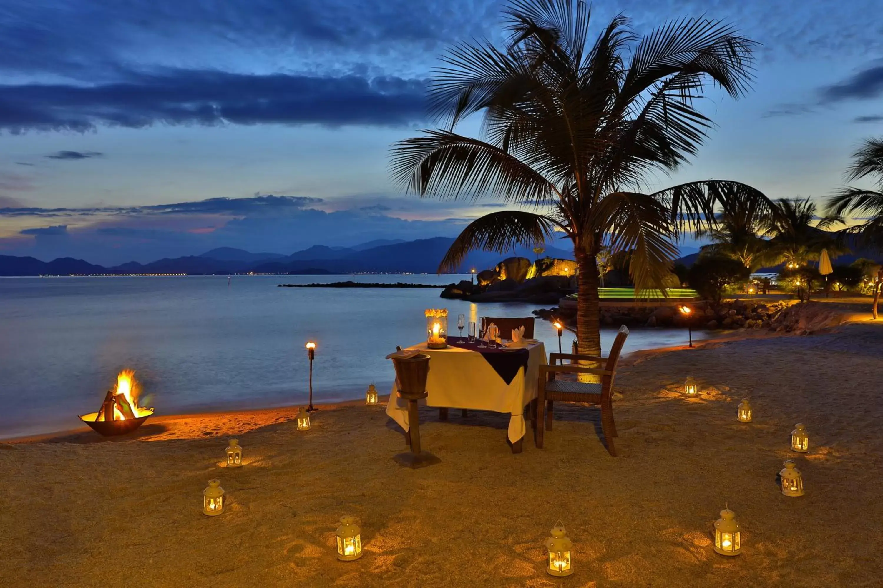 Dinner, Beach in L'Alya Ninh Van Bay