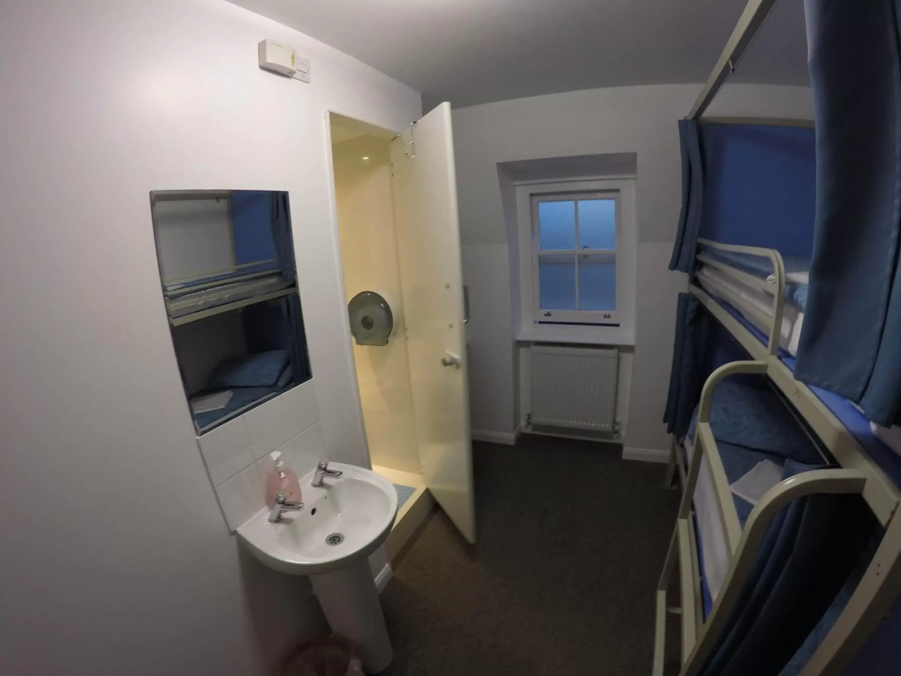 Bedroom, Bathroom in Smart Hyde Park Inn Hostel