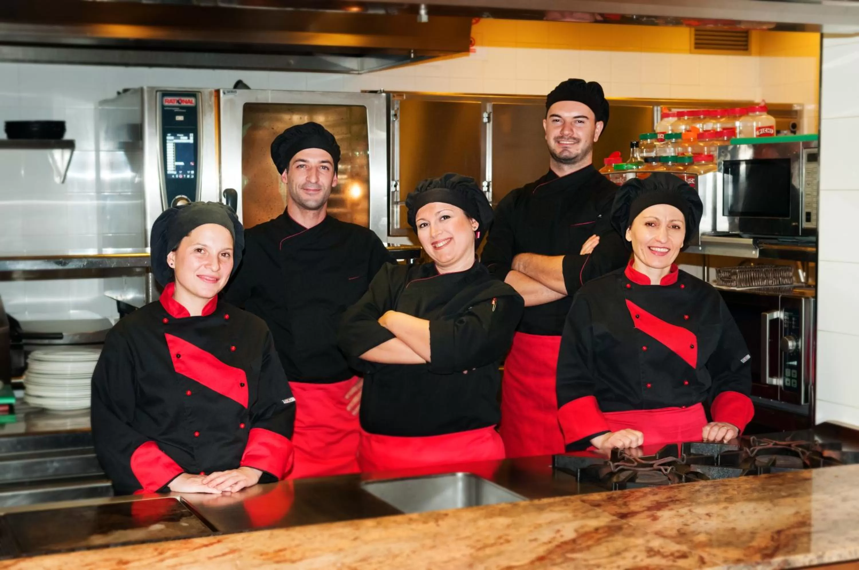 Restaurant/places to eat in Ibis Lleida