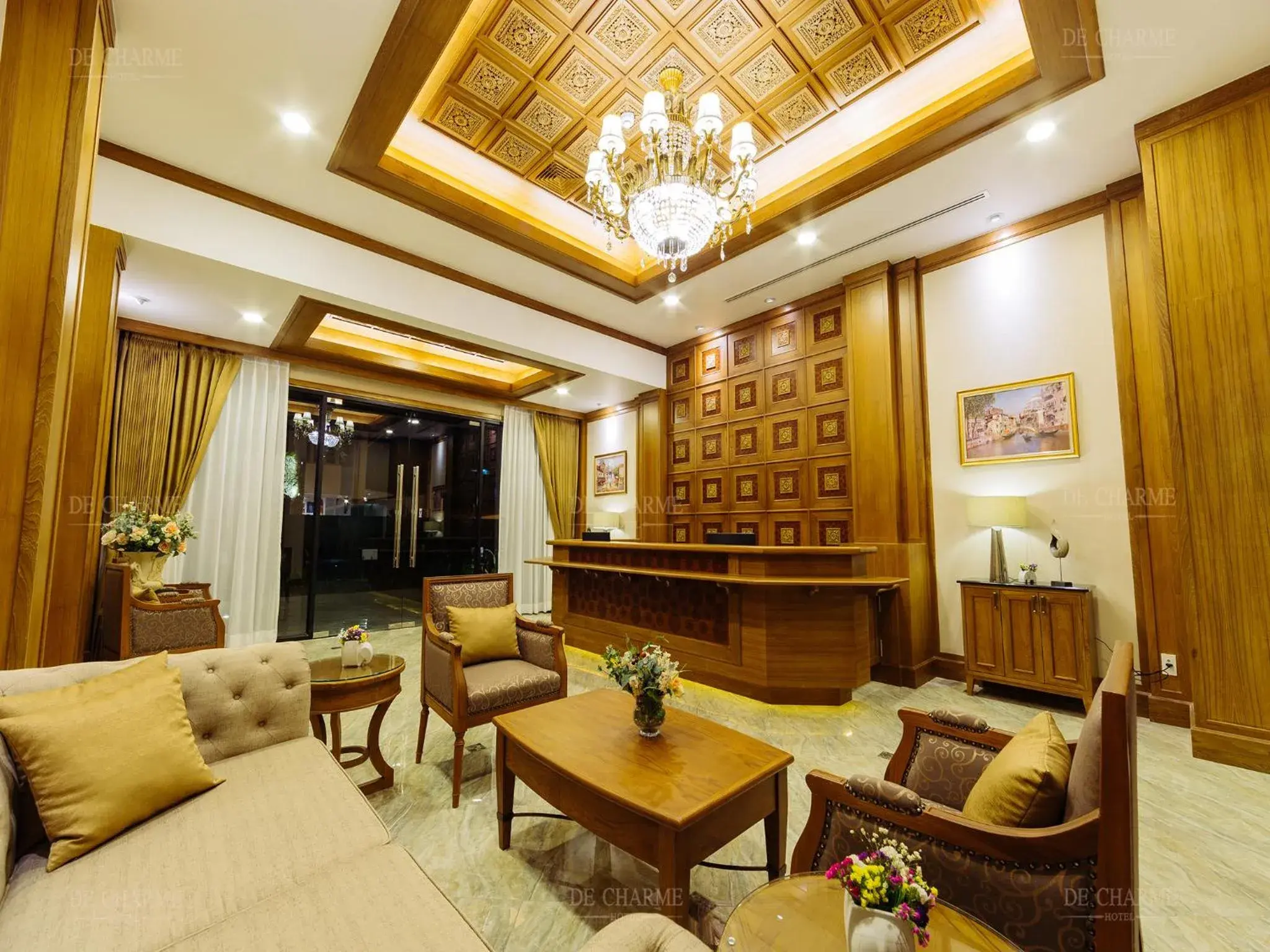 Lobby or reception, Lounge/Bar in Decharme Hotel-SHA Plus