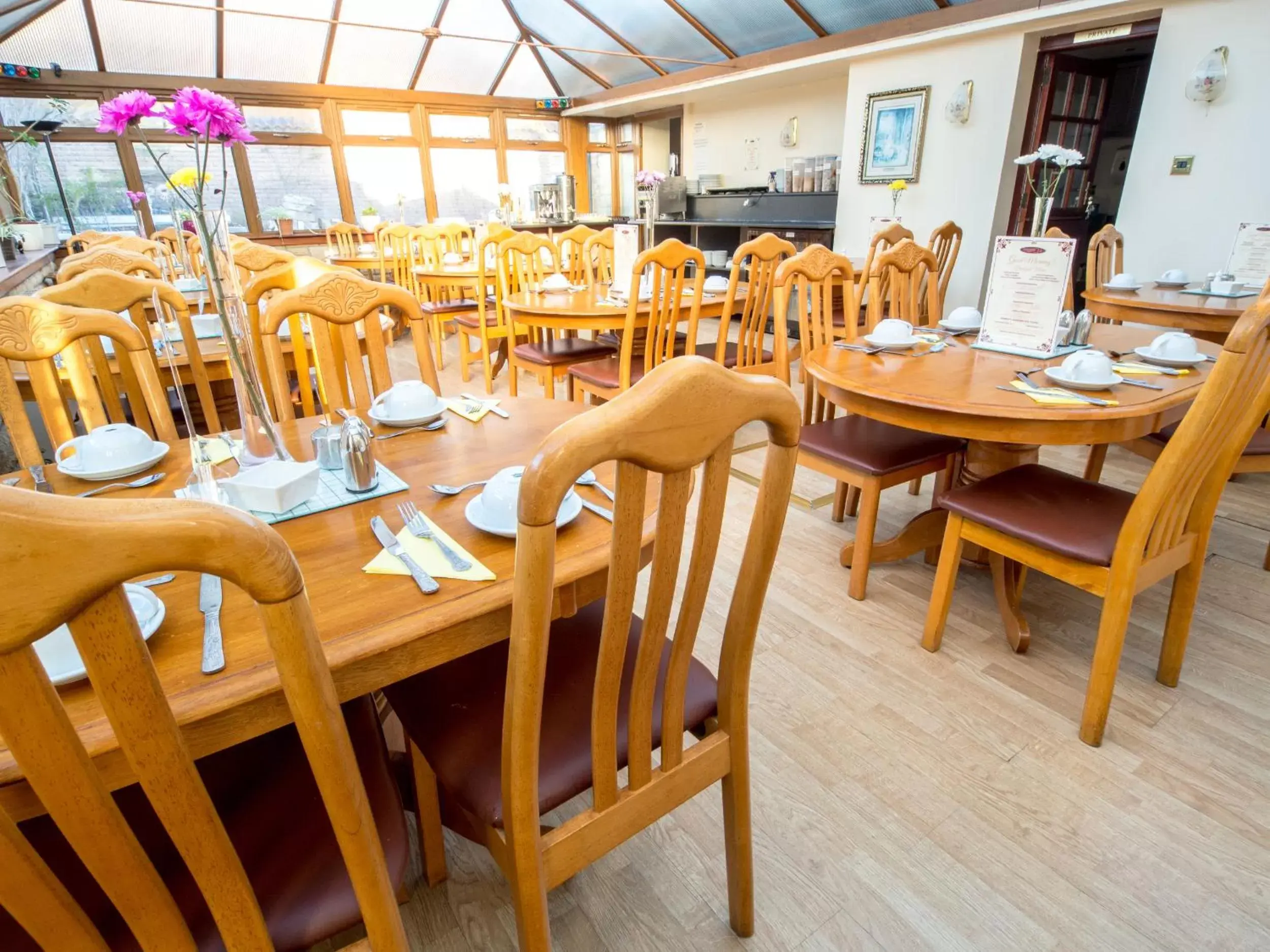 Restaurant/Places to Eat in Corstorphine Lodge Hotel