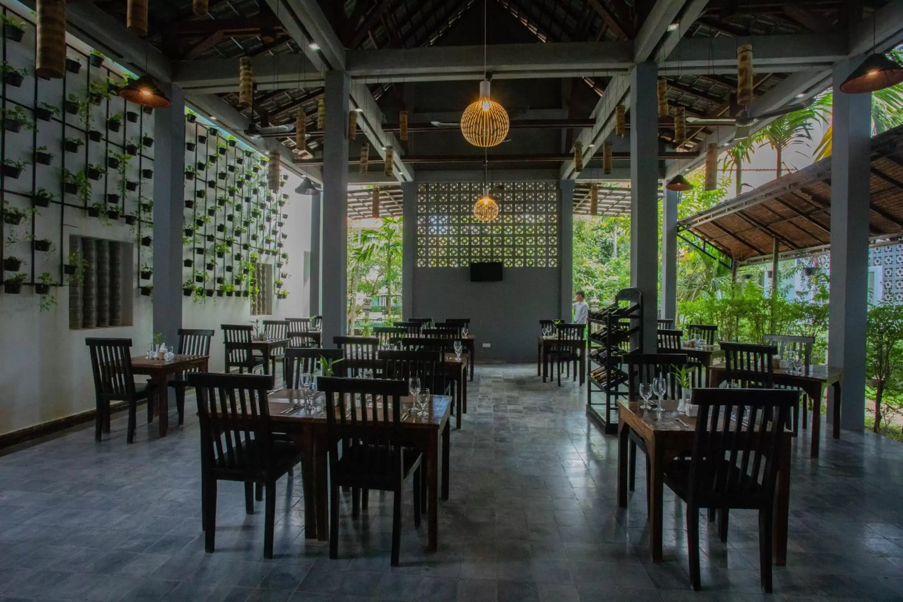 Restaurant/Places to Eat in Tanei Angkor Resort and Spa