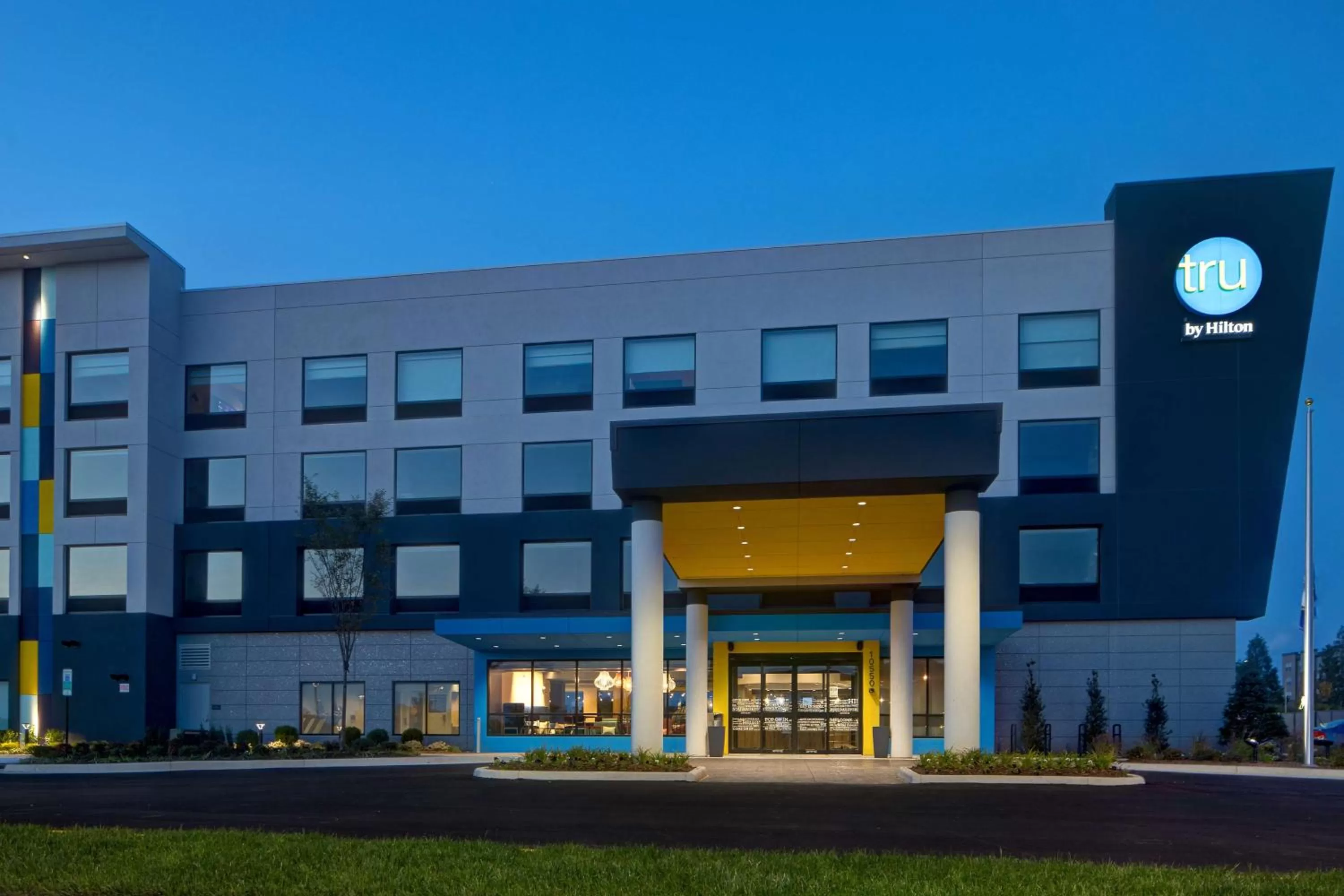 Property building in Tru By Hilton Manassas, Va