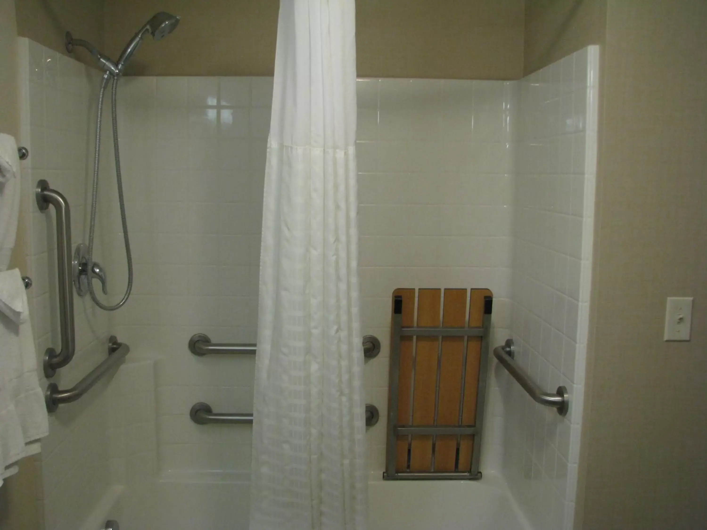 Bathroom in Comfort Suites Moab near Arches National Park